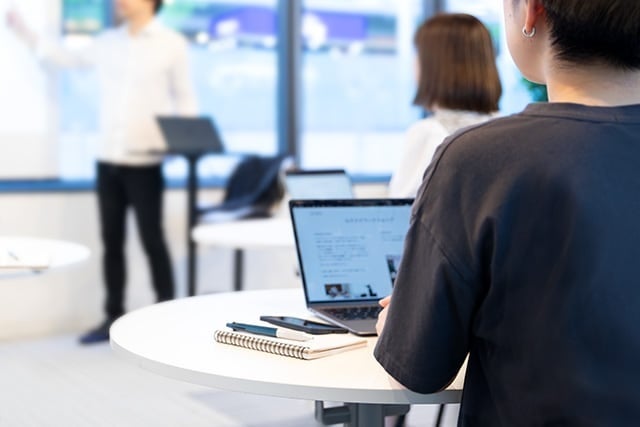 ロクナナワークショップ銀座で開催!相原典佳氏によるFigmaで作るWebデザイン講座 ロクナナワークショップ銀座で開催!相原典佳氏によるFigmaで作るWebデザイン講座