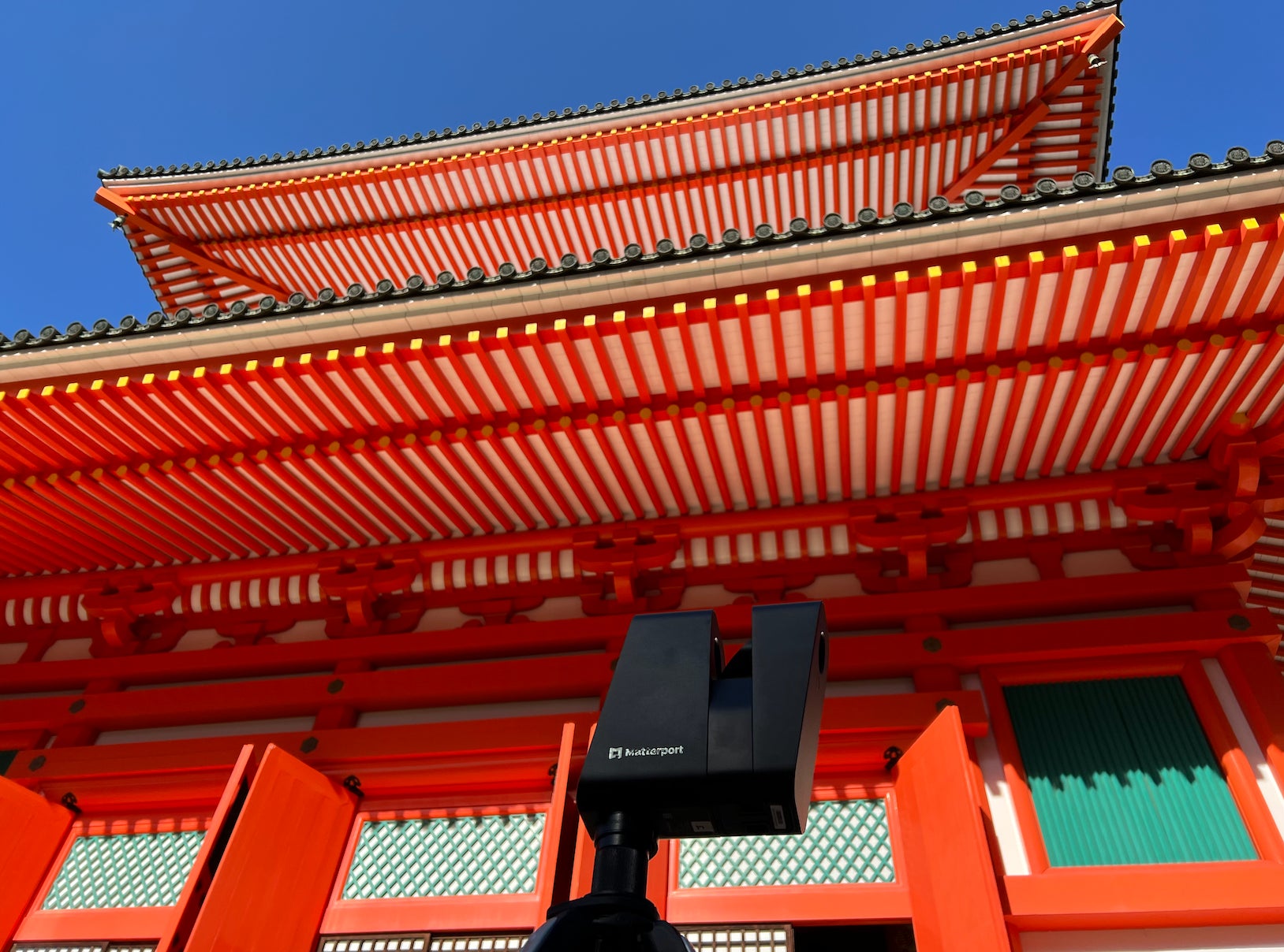 Pro3カメラ(手前)