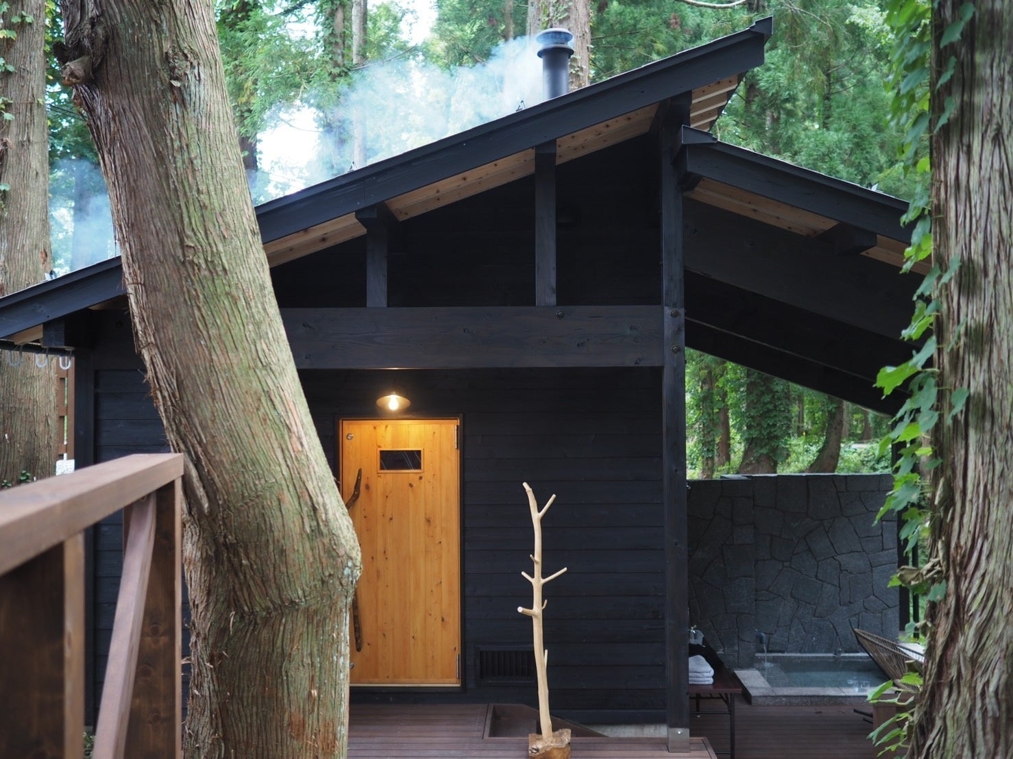 サウナ小屋の外観