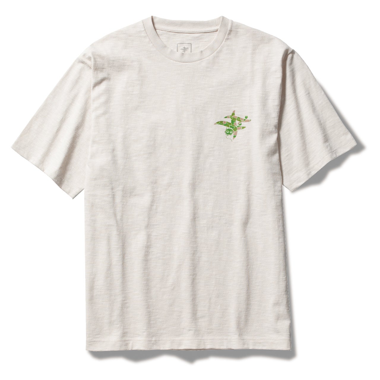 となりのトトロ カモフラロゴT　カラー：オフホワイト　（サイズ：M･L)　¥6,930(本体¥6,300)