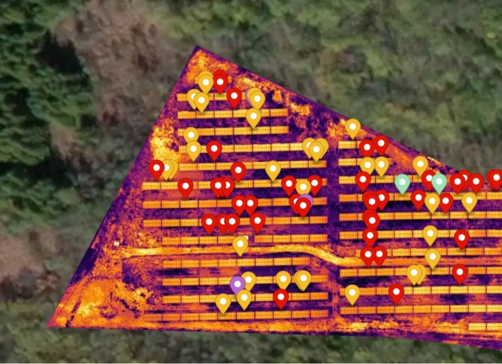 太陽光発電所の点検
