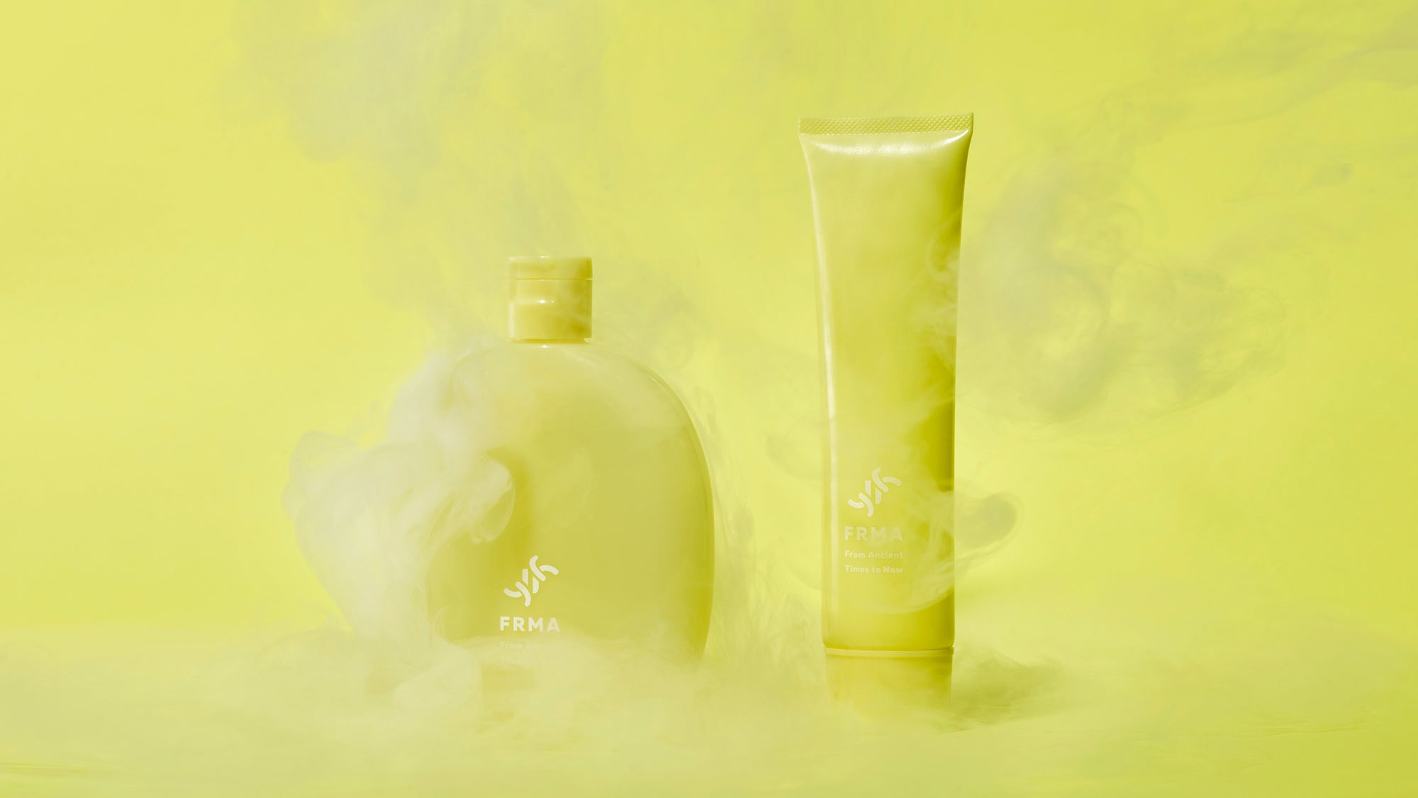 化粧水とクリーム