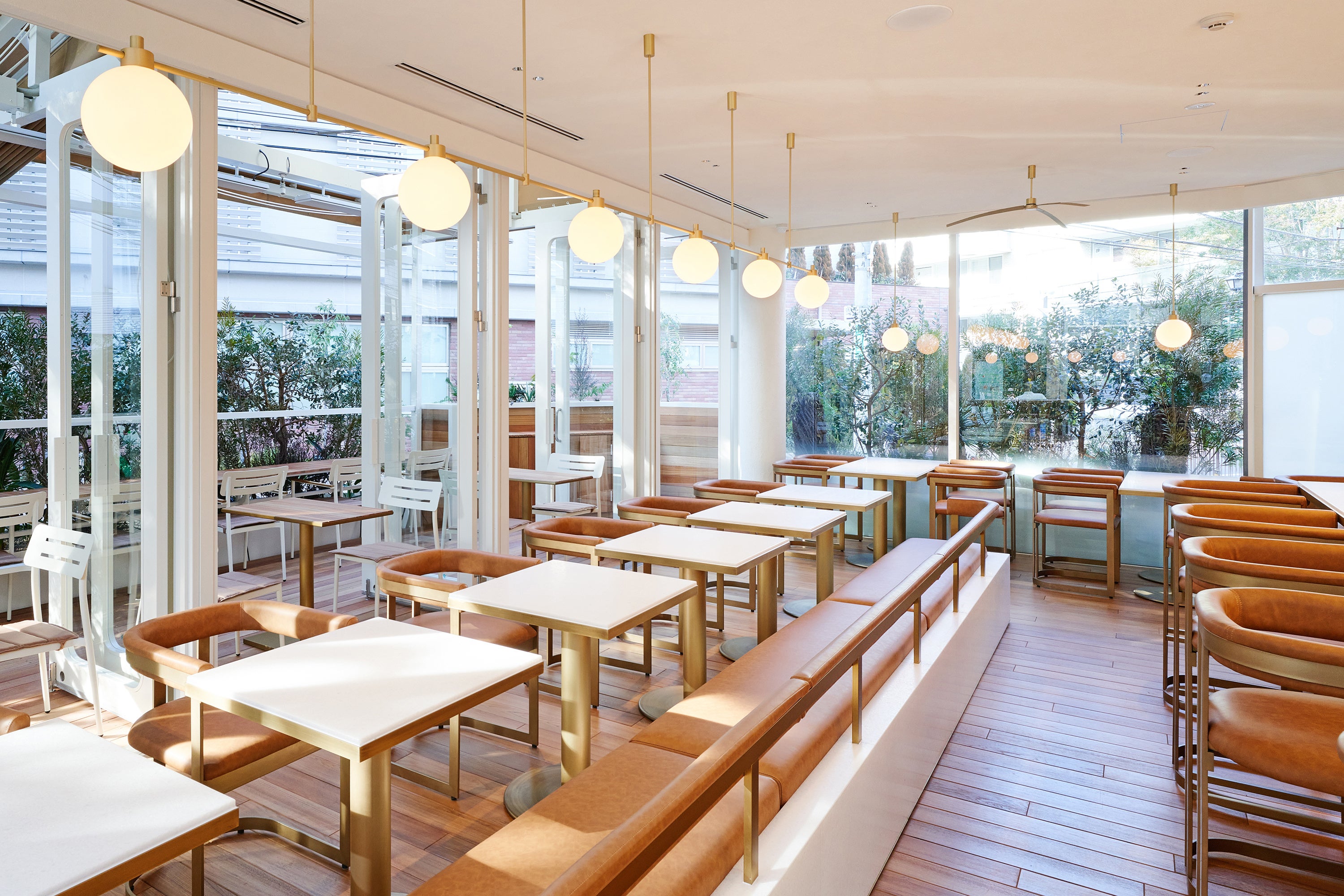 1F『DEK KITCHEN』昼イメージ