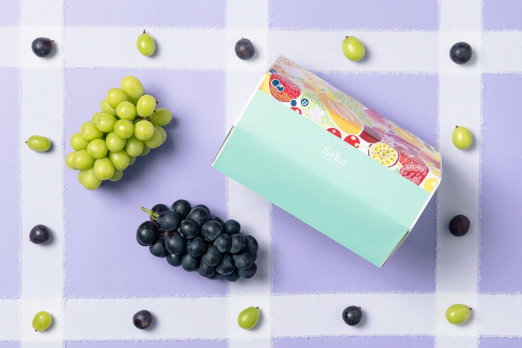 シャインマスカット(1房、約400g)とナガノパープル(1房、約400g）