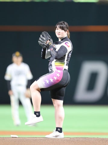 福岡ソフトバンクホークス試合にガールズケイリン尾方真生選手登場!オッズパークドキドキスペシャル開催 福岡ソフトバンクホークス試合にガールズケイリン尾方真生選手登場!オッズパークドキドキスペシャル開催