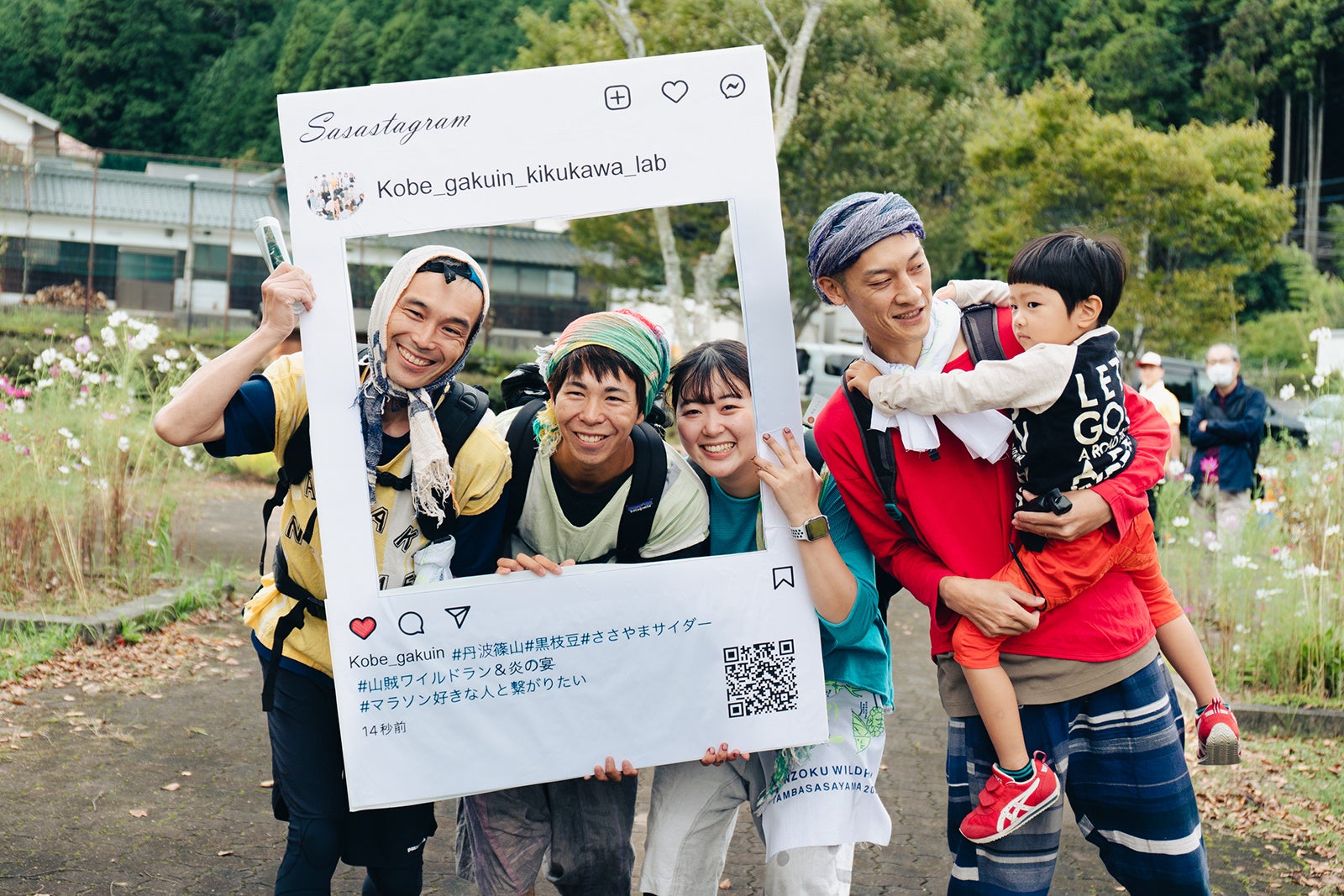 お子様と一緒に走る場面も。