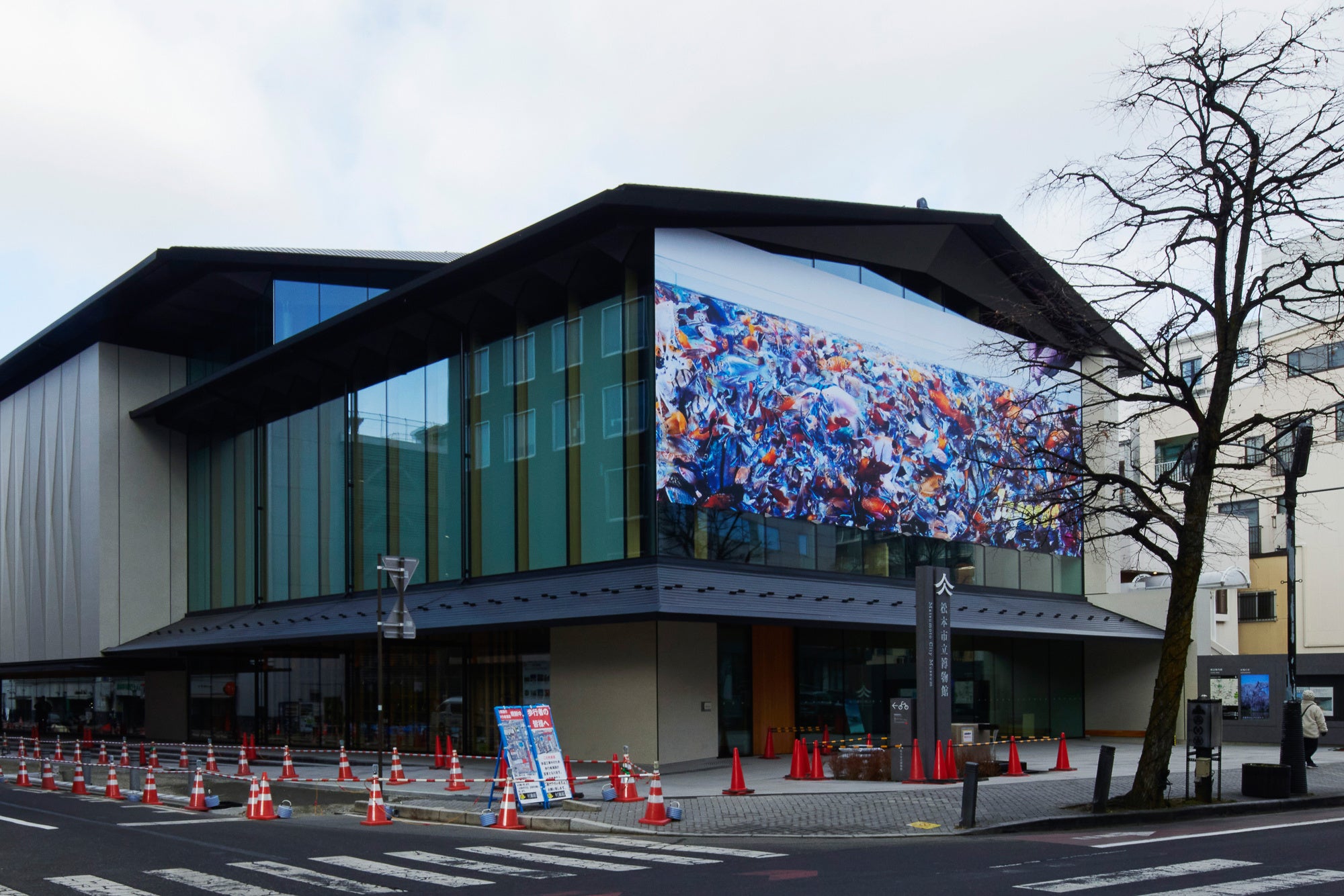 ［マツモト建築芸術祭2023］松本市立博物館×白鳥真太郎 ©︎photo Kazumi Kiuchi