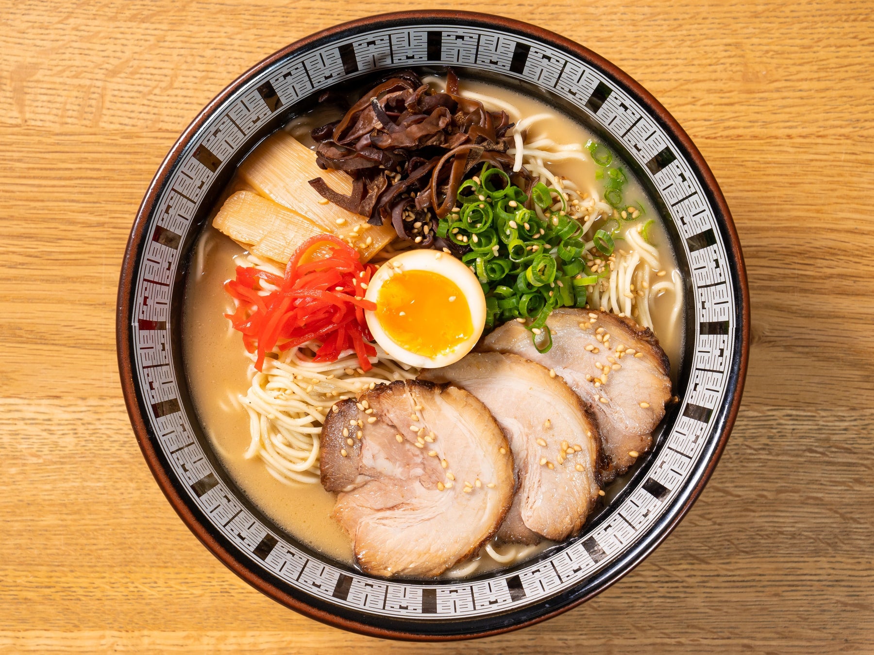写真:とんこつラーメン