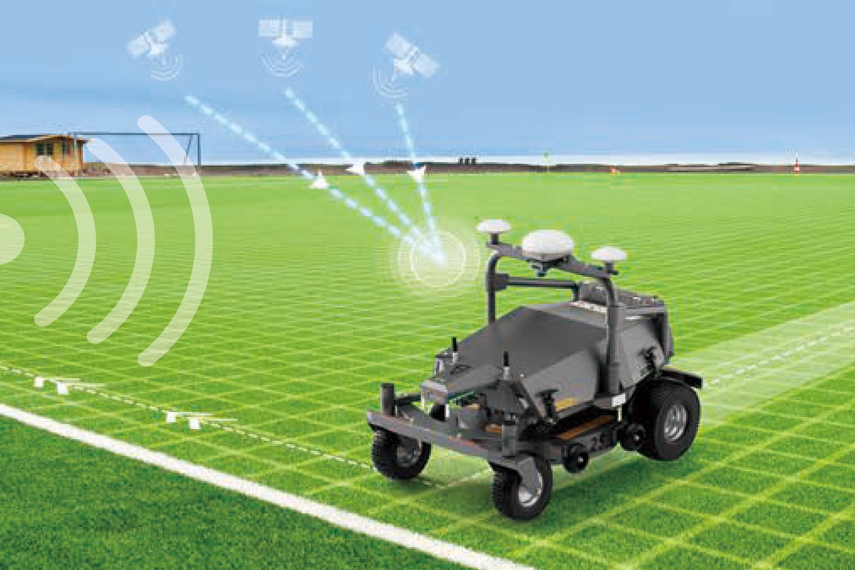 芝生管理の人手不足に自動化で対応 日本体育施設がFJDynamics製の芝刈りロボット新型2機種を発売
