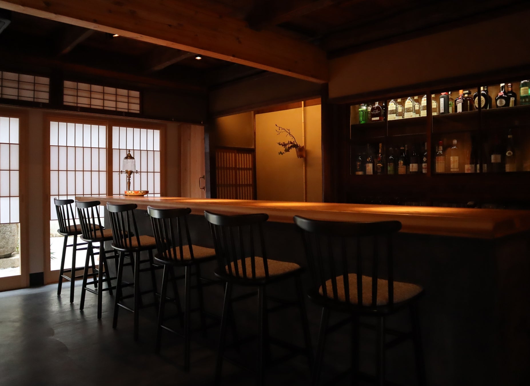 店内のノンアルコール&カクテルバー