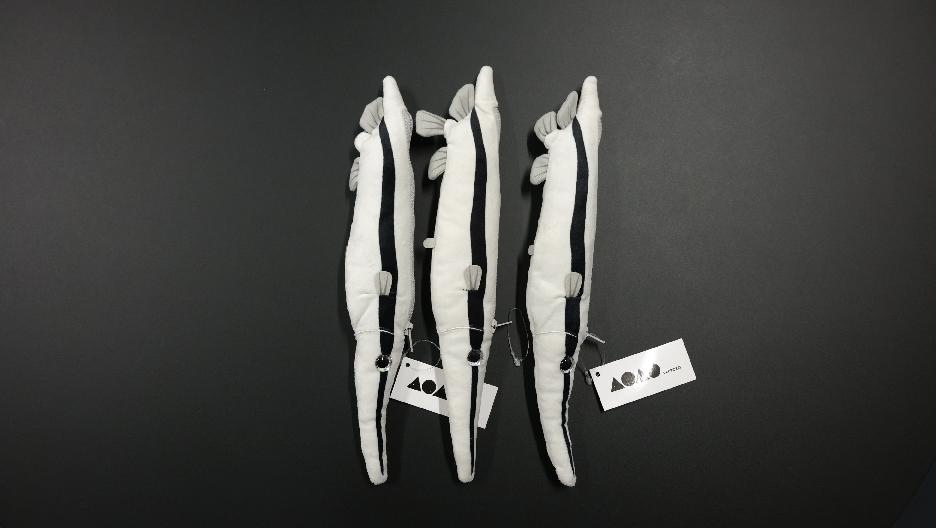 【オリジナルグッズ「ヘコアユポーチ」】