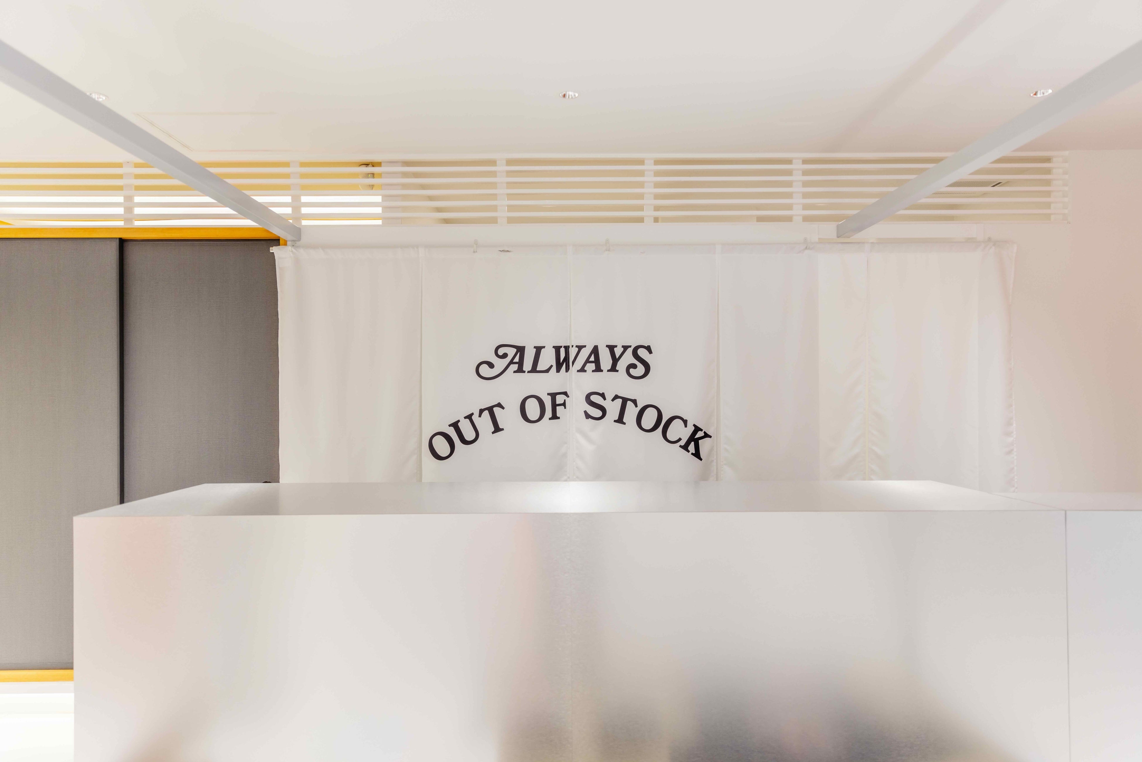 ALWAYS OUT OF STOCK」が8月3日（土）より、大阪に新店舗をグランド