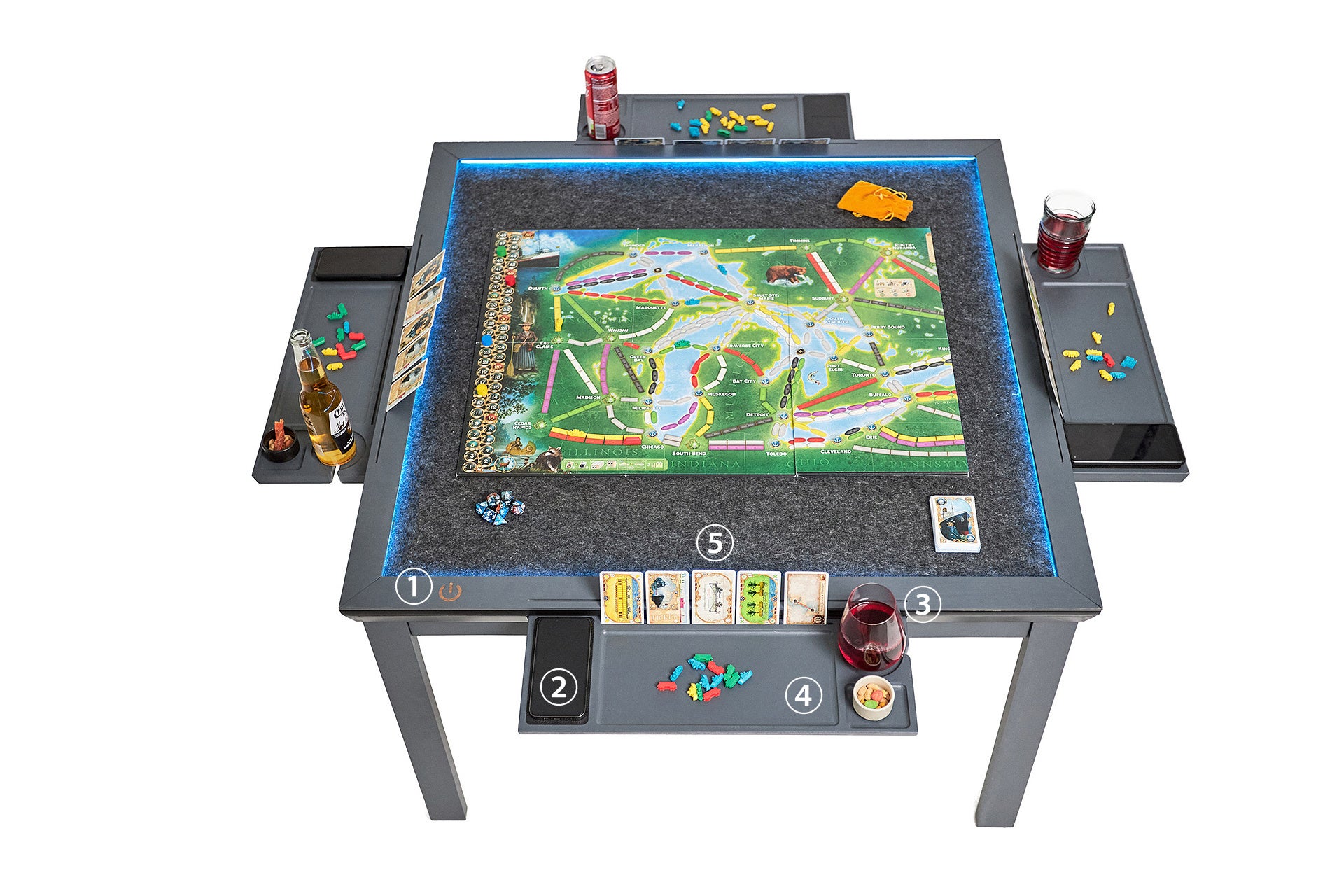 ボードゲームを楽しむための特徴的なテーブル『Le Table』がMakuakeで先行予約販売開始！