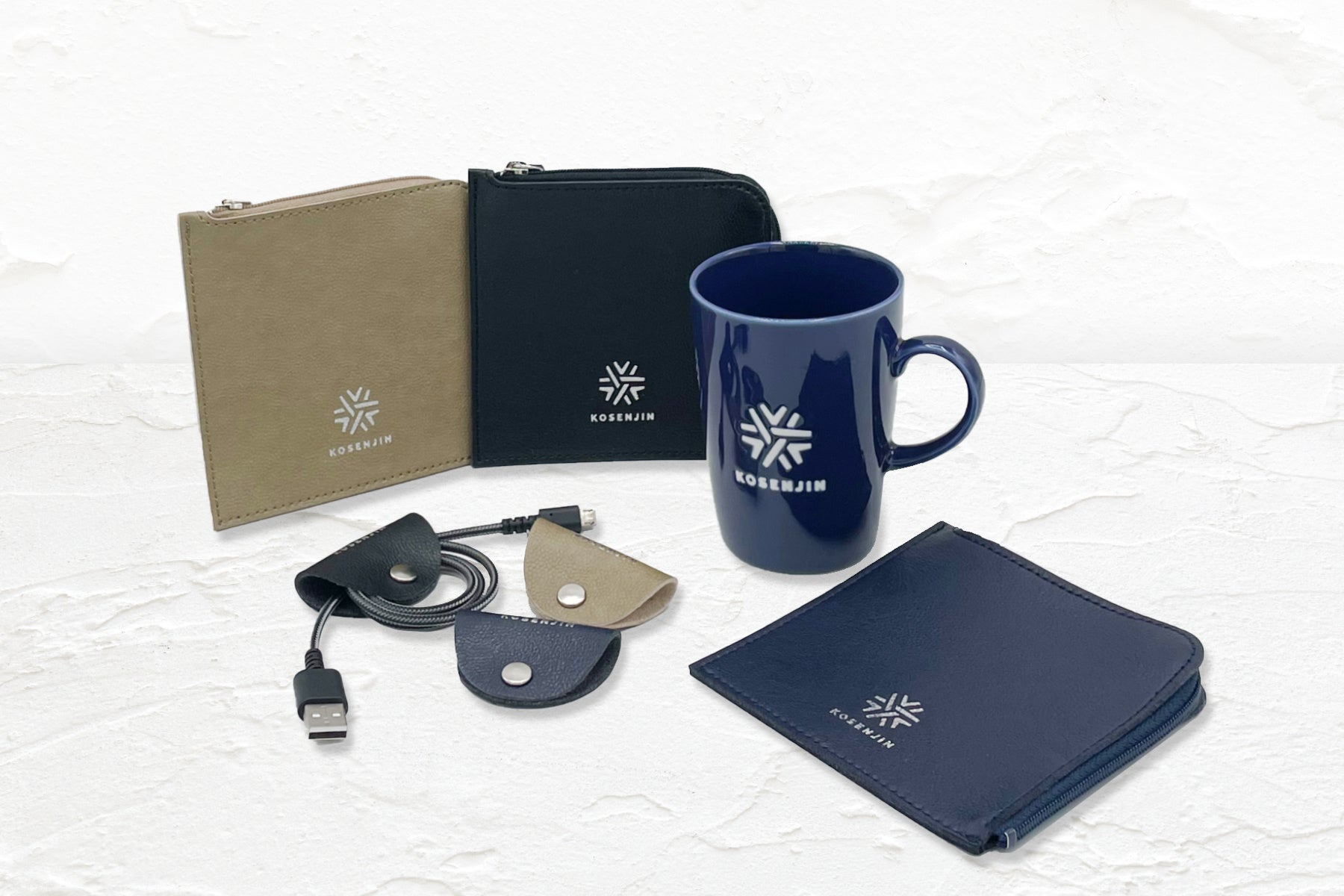 【高専人会記念アイテム】スクエアポーチ、コードバンドはブラック、ネイビー、ベージュの中からお選びください