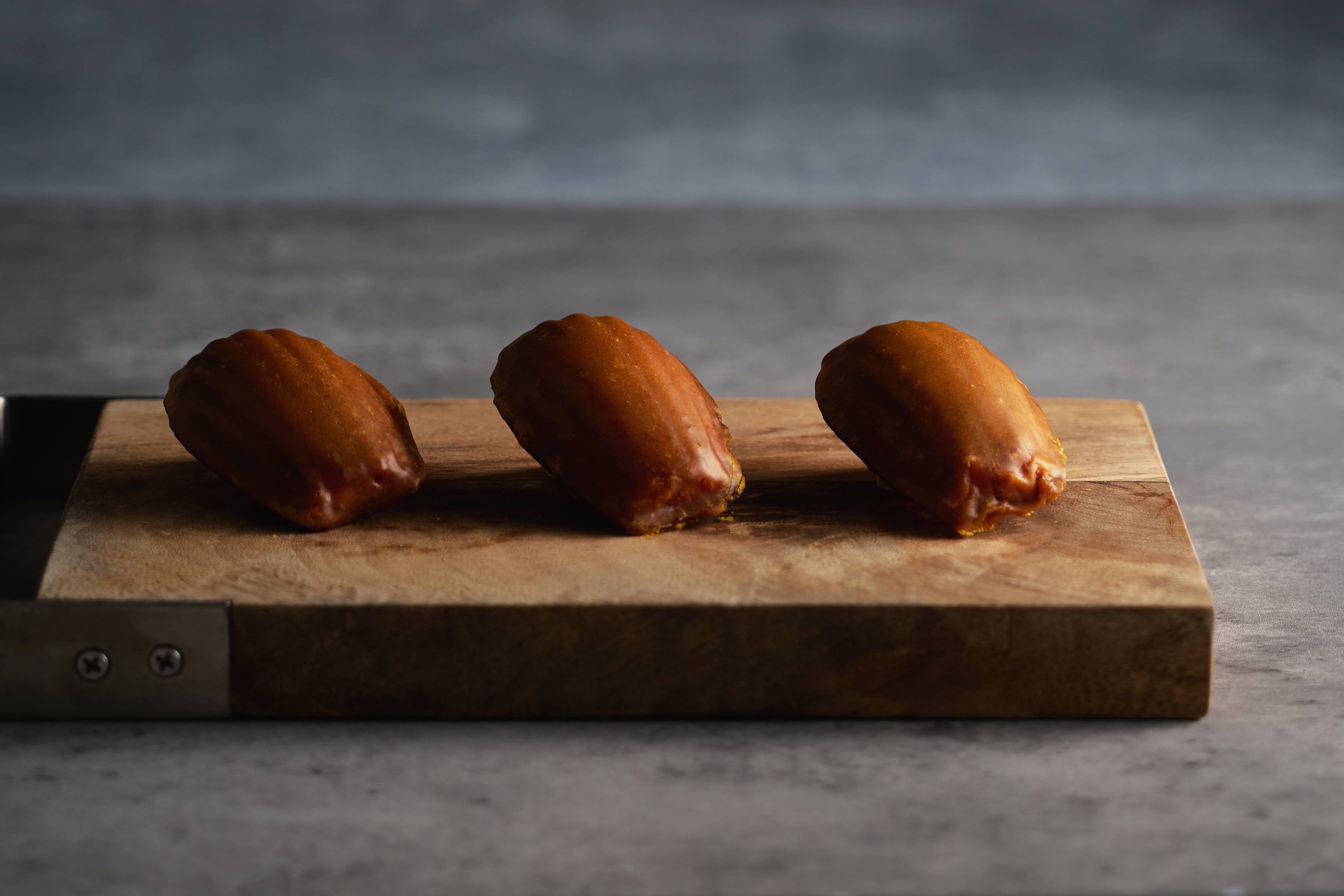 マドレーヌ 　パッションフルーツ