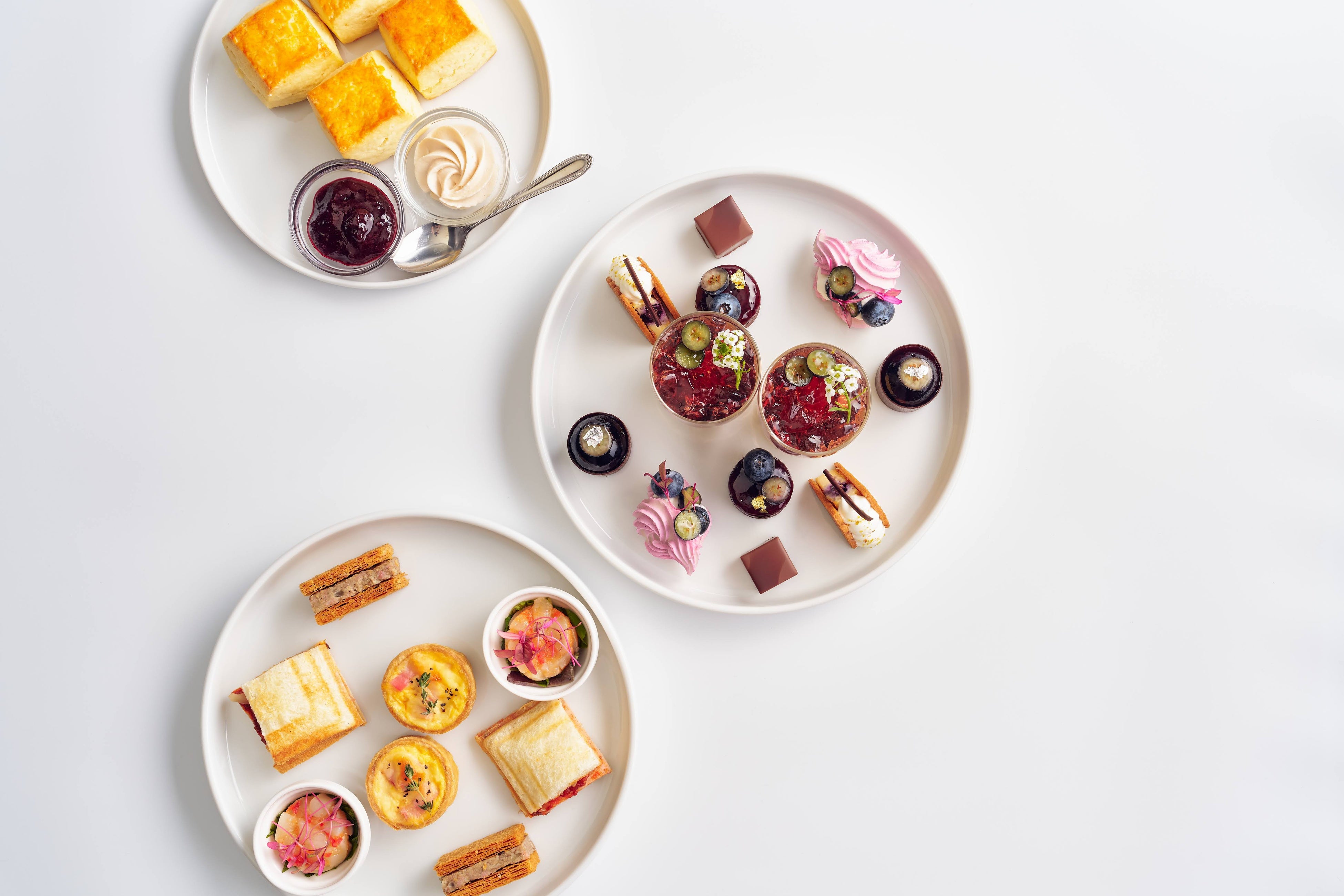 初夏のベリーベリーアフタヌーンティー