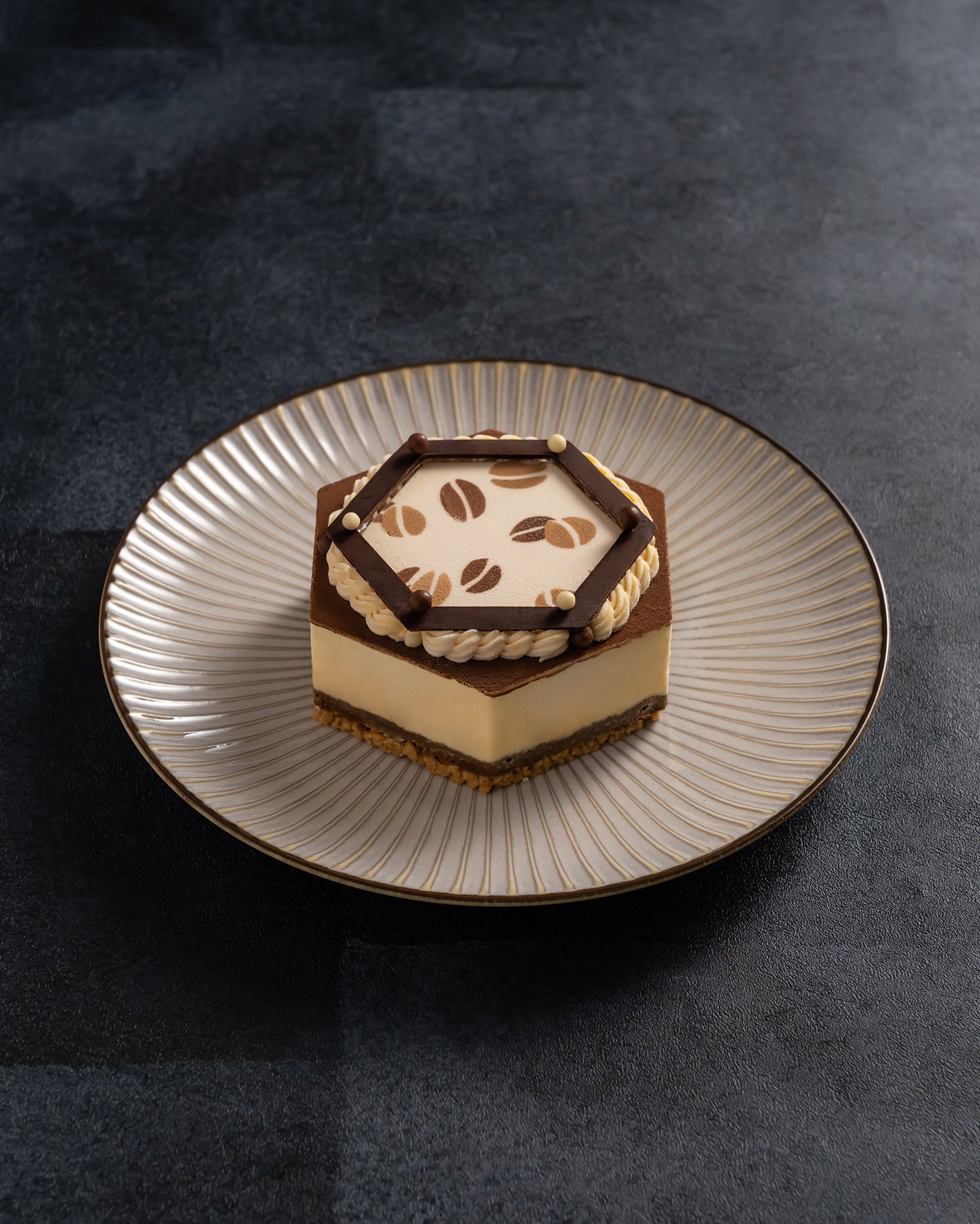 Gia tirato　ジア ティラート