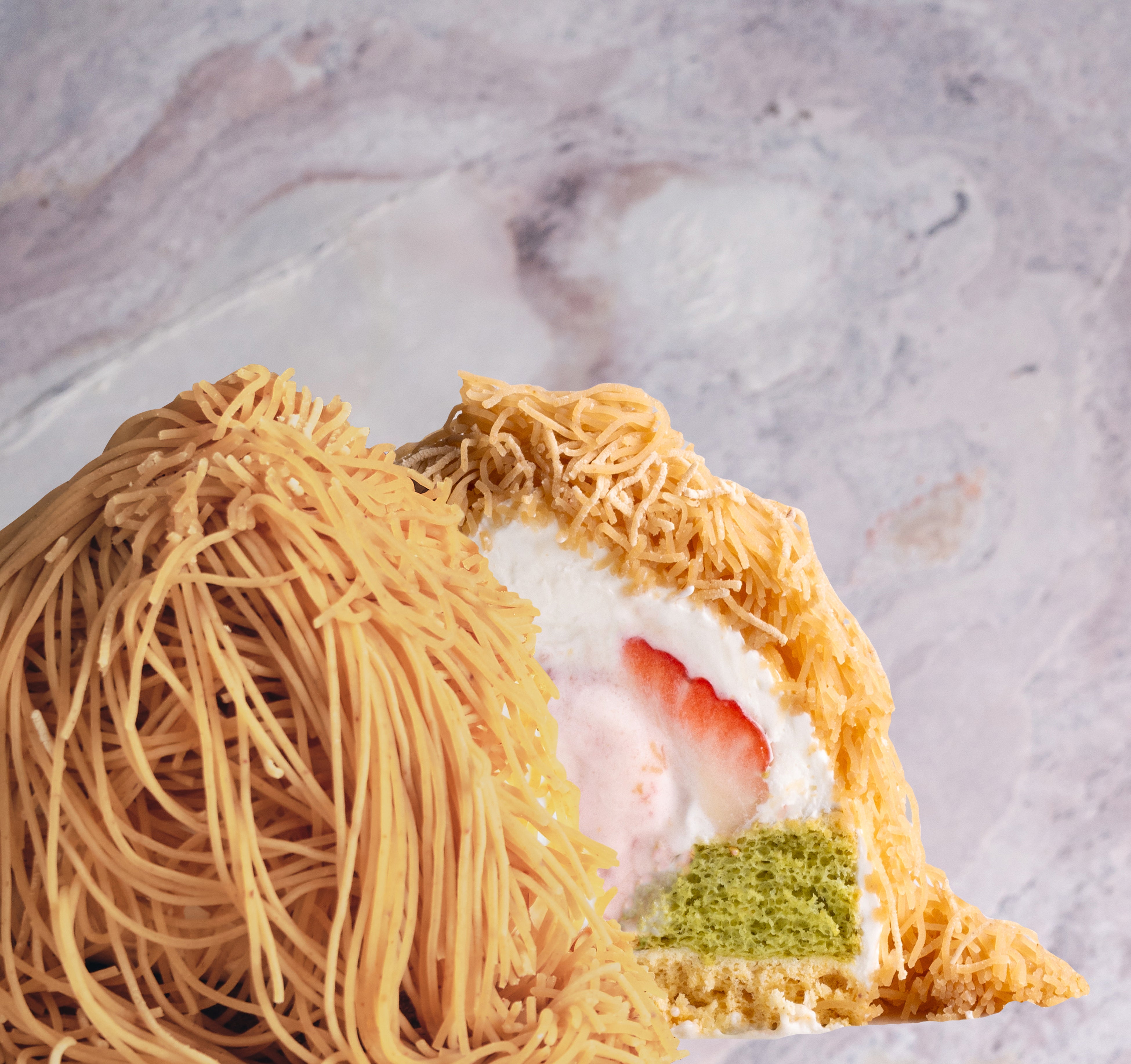 LE CHOCOLAT DE H】開運干支スイーツ。しぼりたてのモンブラン「辰年