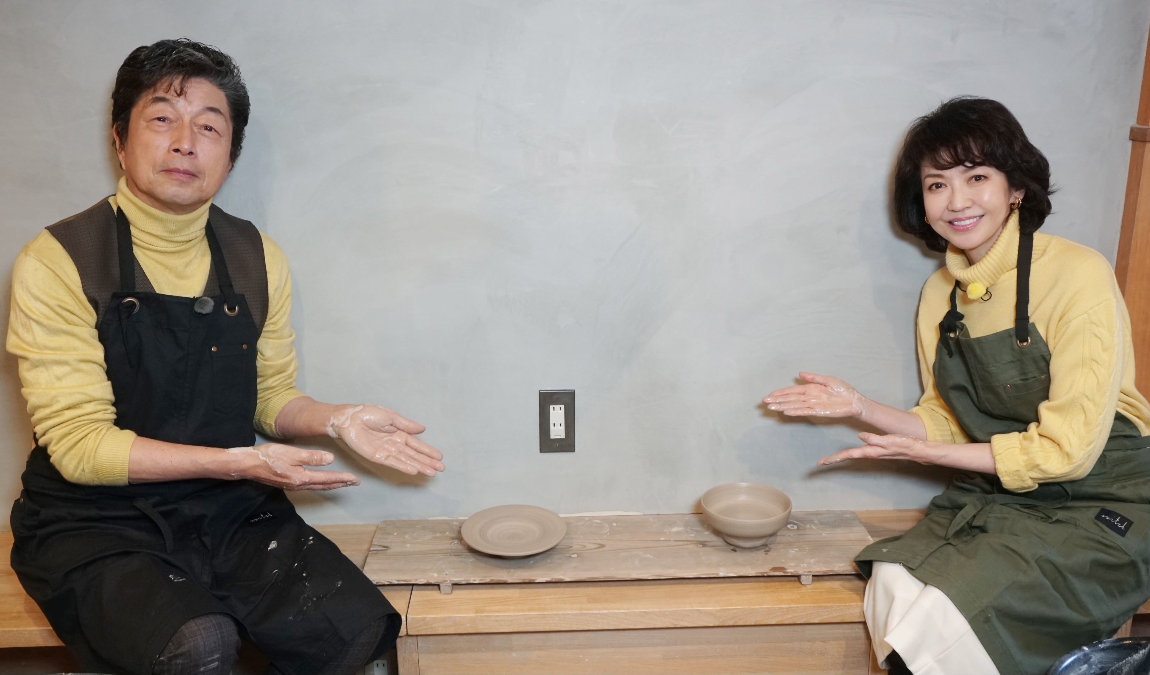 清水焼作りに挑戦した中村雅俊、賀来千香子