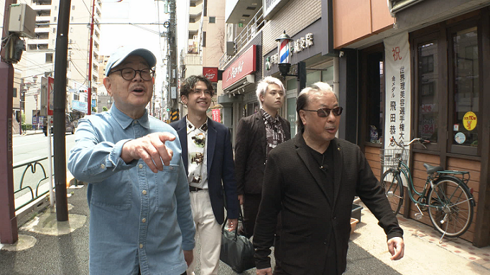 マギーさんに美味しい店を案内してもらうことに