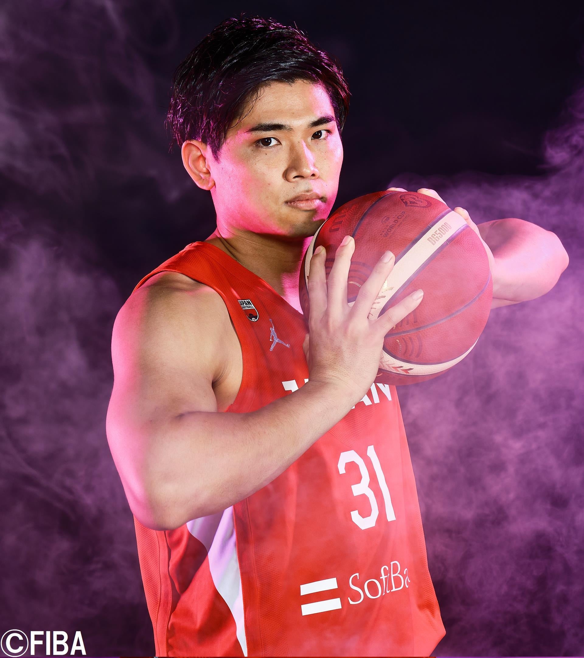 準決勝第２戦の特別ゲストはＷ杯メンバーの原修太選手／写真クレジット(C)FIBA