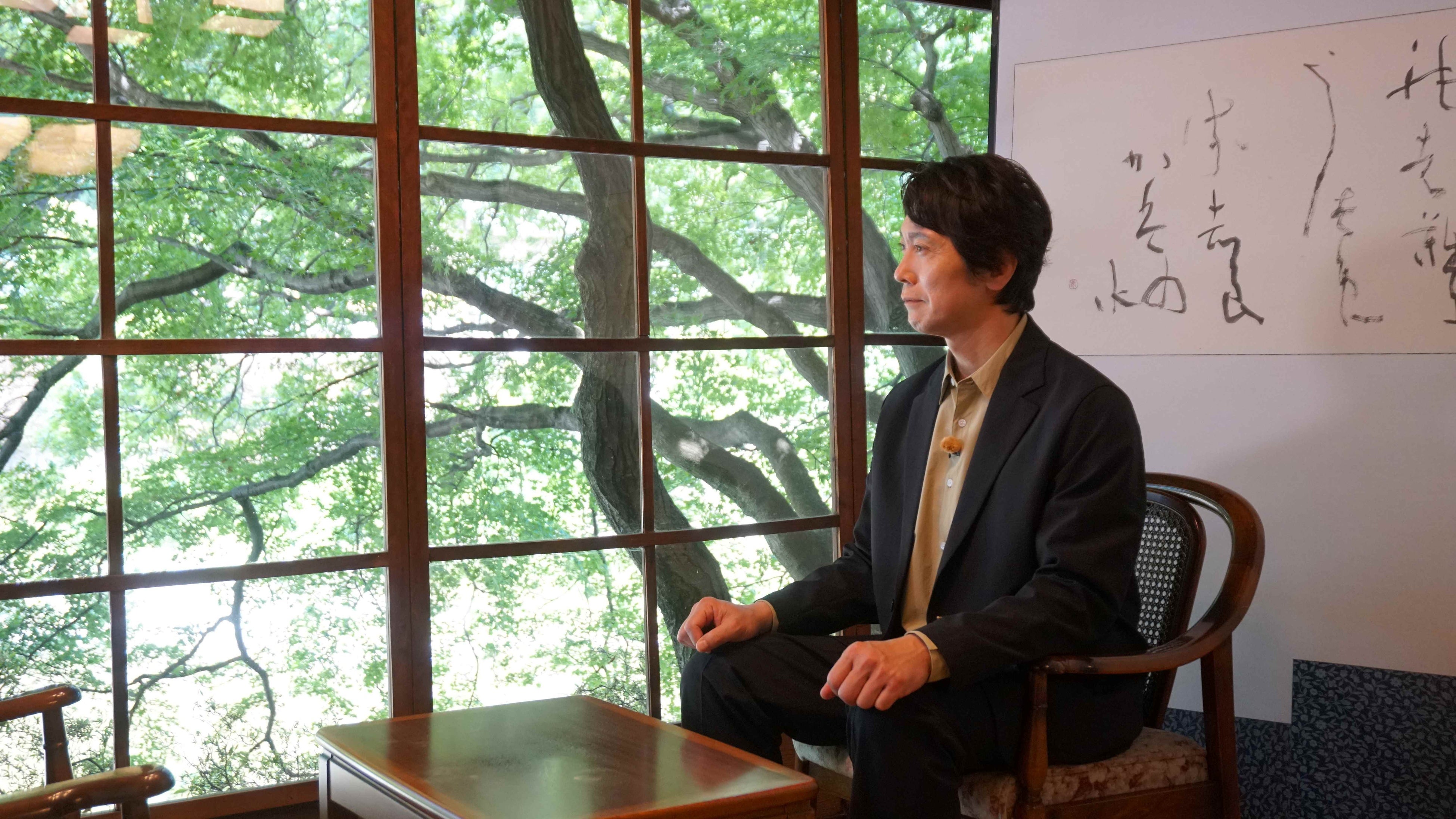 山ばな 平八茶屋を訪れた佐々木蔵之介