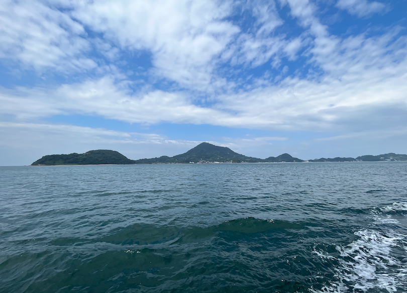興居島の小富士山