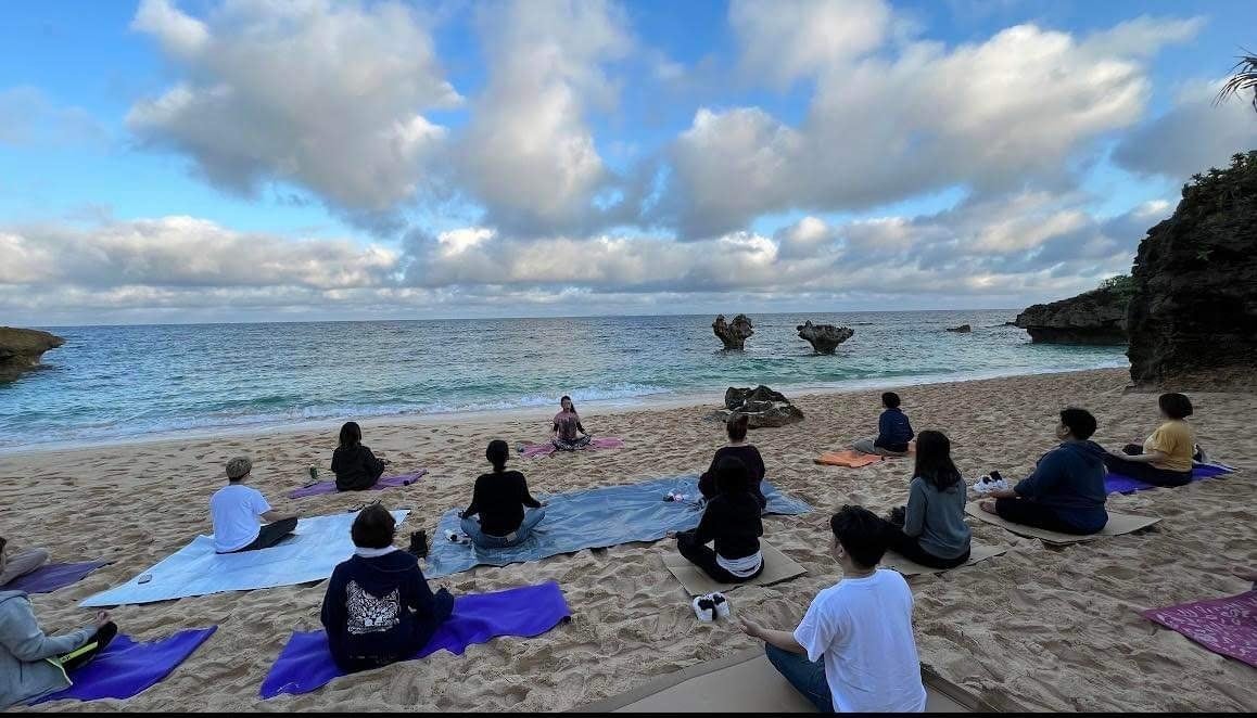 ▲自然の素晴らしさを感じるヨガ