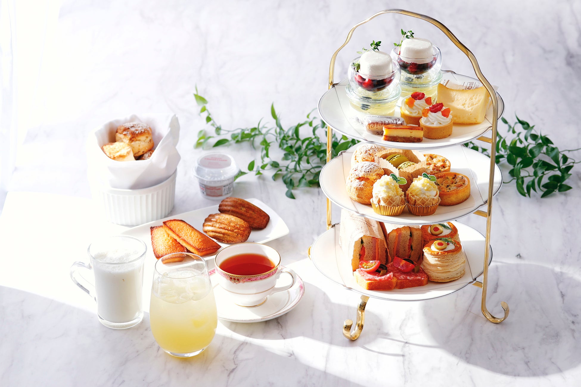 ウェスティンホテル東京 夏にふさわしい軽やか 涼やかなデザートで多種多様なチーズの魅力を楽しむ ウェスティン チーズケーキ デザート22 開催 マリオット インターナショナルのプレスリリース ウェスティンホテル東京 夏にふさわしい軽やか 涼やかなデザートで多種多様なチーズの魅力を楽しむ ウェスティン チーズケーキ デザート22 開催 マリオット インターナショナルのプレスリリース