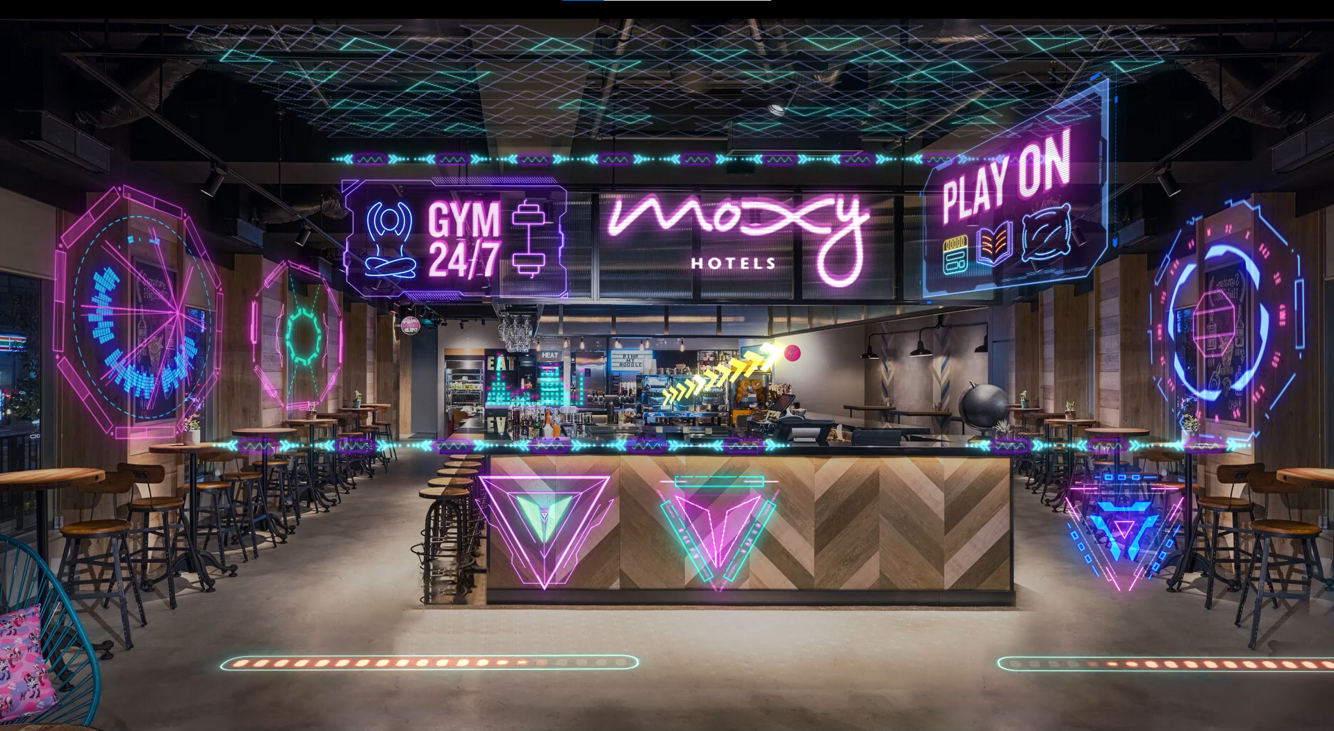 　　　　　　　　　　　　　　　　　モクシーユニバース上でのBar Moxy