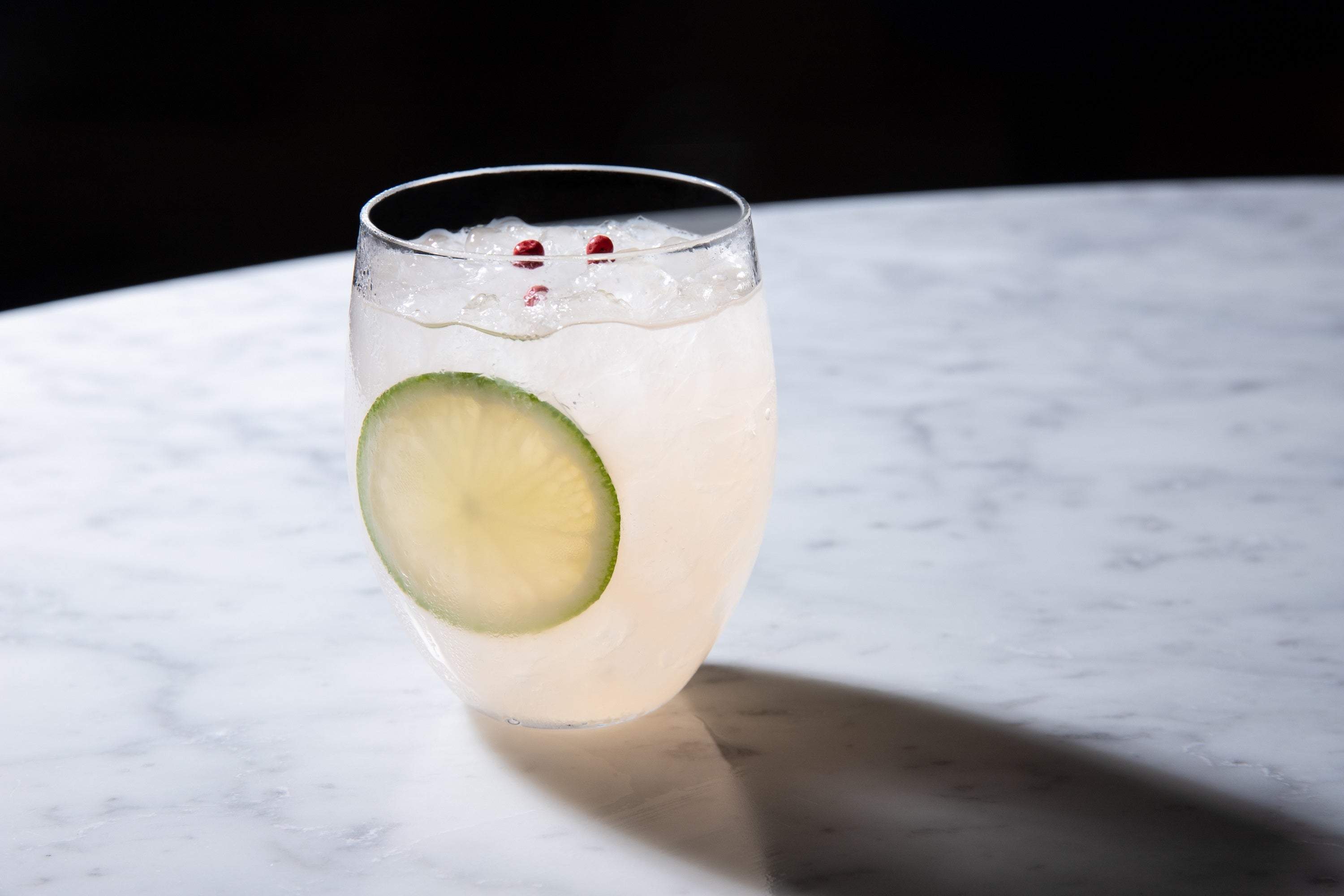 奄美大島で“美味しい”を意味するオリジナルカクテル「marsa（まーさ）」