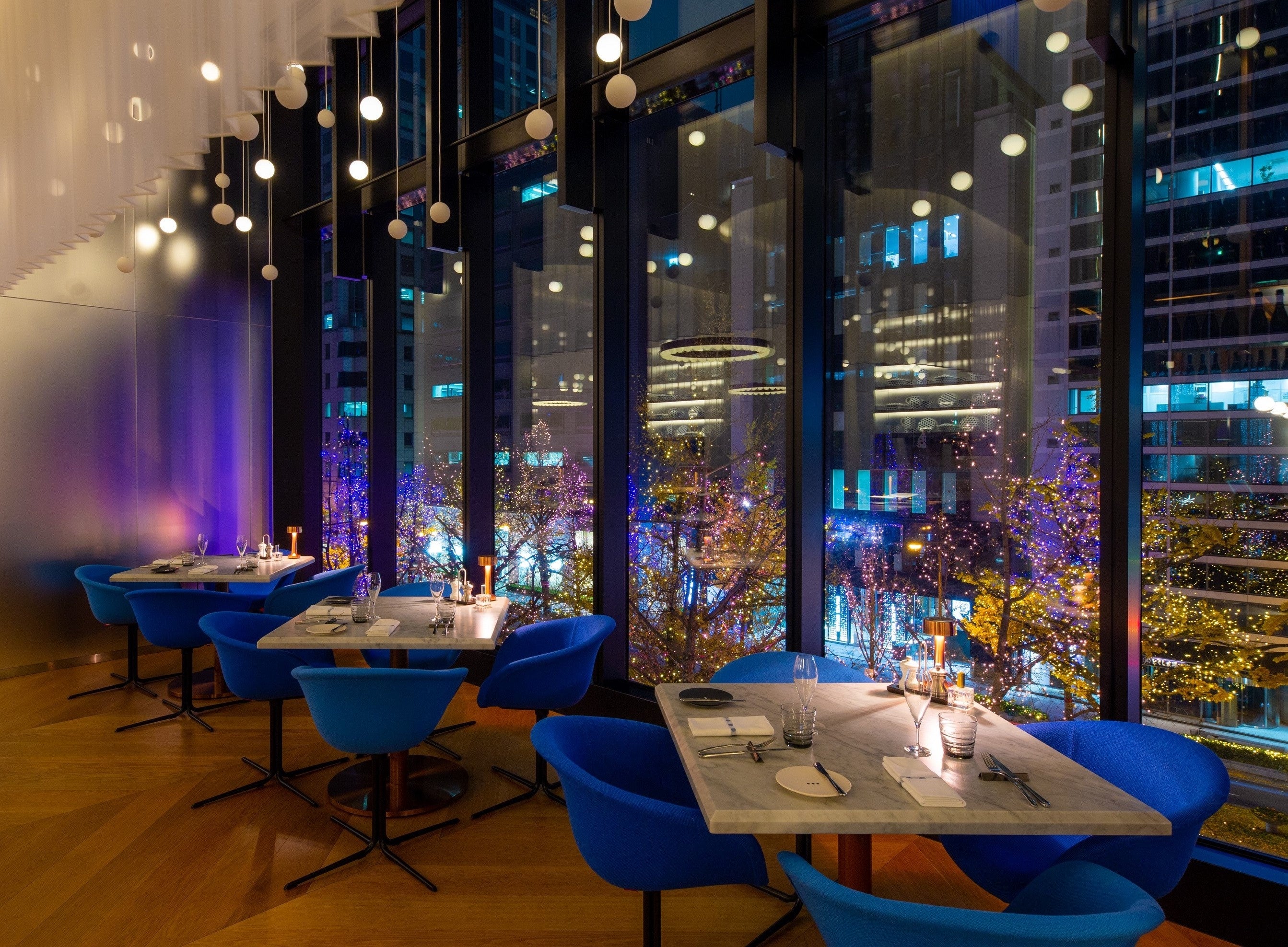 Oh.lala…店内からの御堂筋イルミネーション（イメージ）