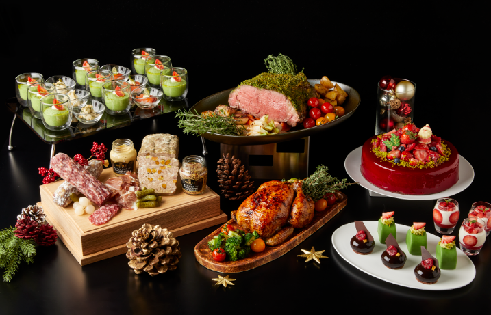 クリスマスランチブッフェ　3階　ブラッスリー・デュ・ケ、 喫水線