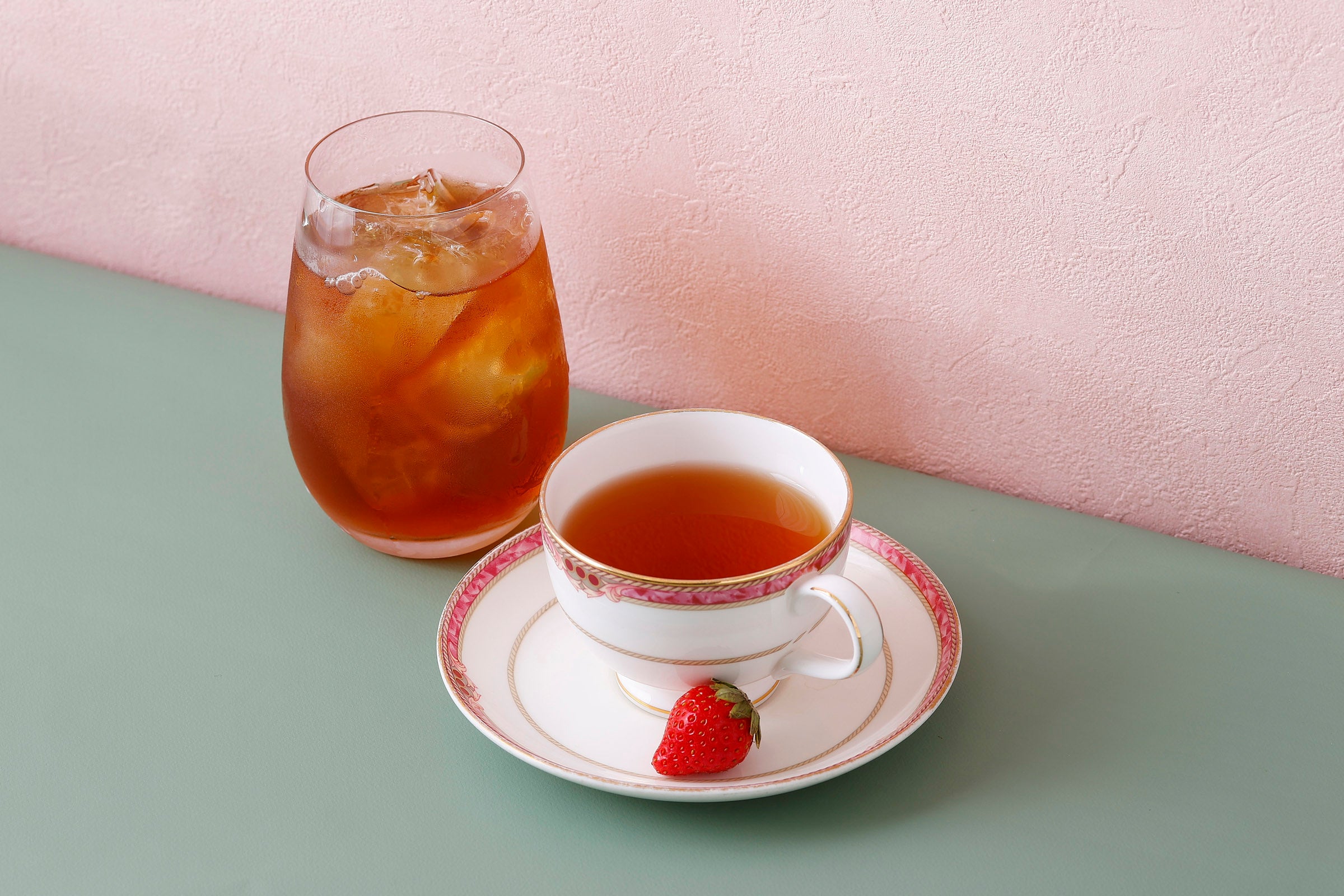 レコメンドティー：ストロベリーティー（ホット・アイス）