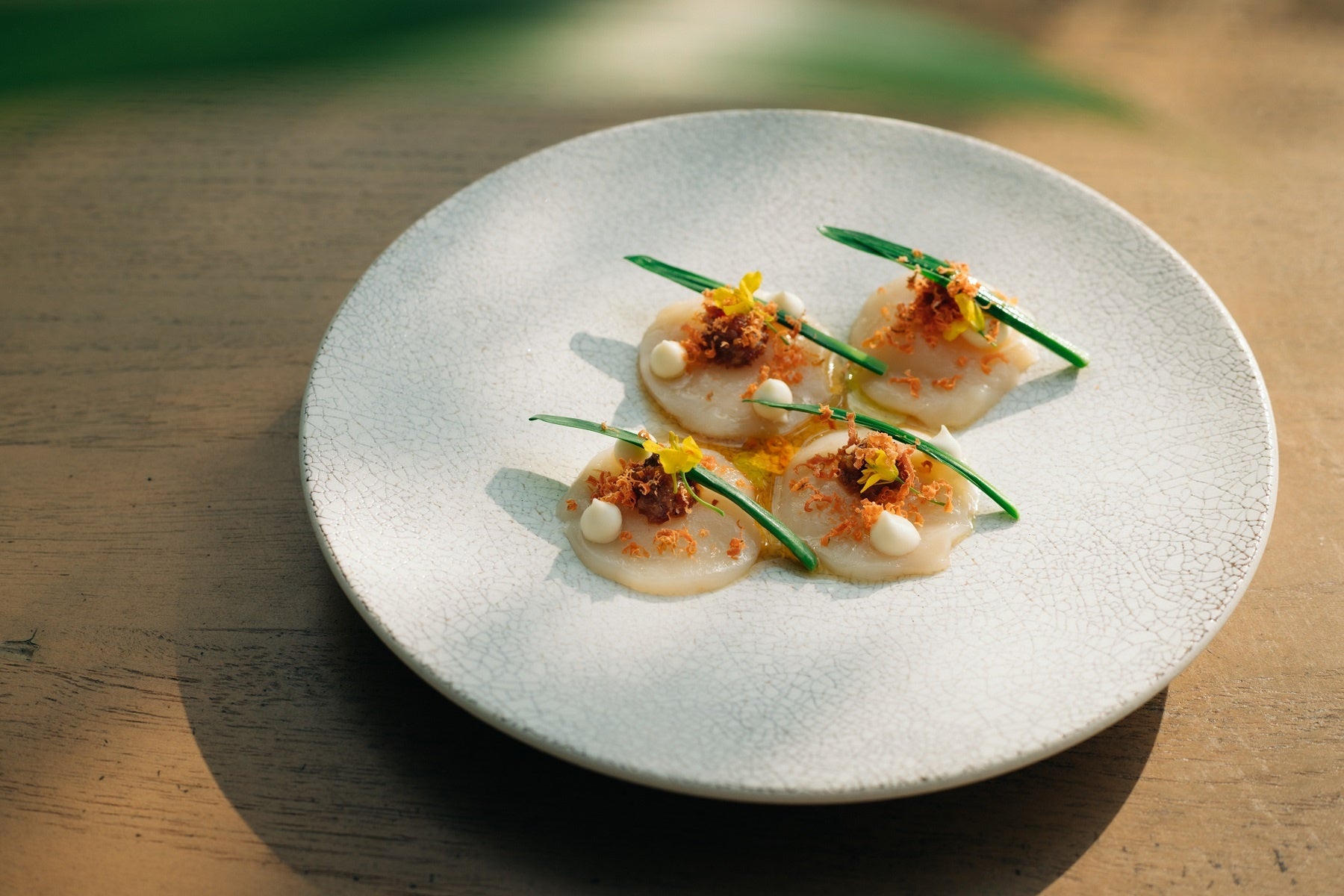 「帆立、ベーコンジャム、サワードウ出汁」￥2,750