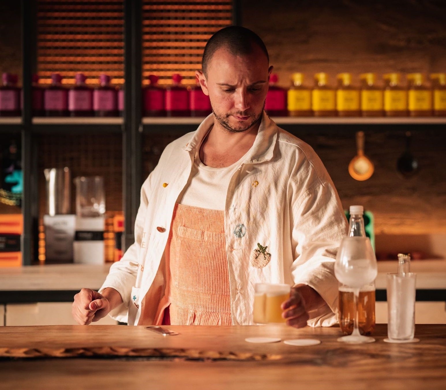 【ザ・リッツ・カールトン東京】英国の注目バー「A Bar with Shapes for a Name」オーナーバーテンダーによる『バーテンダー テイクオーバー』開催!サントリーROKUとHAKUを使用したスペシャルカクテルも登場! 【ザ・リッツ・カールトン東京】英国の注目バー「A Bar with Shapes for a Name」オーナーバーテンダーによる『バーテンダー テイクオーバー』開催!サントリーROKUとHAKUを使用したスペシャルカクテルも登場!