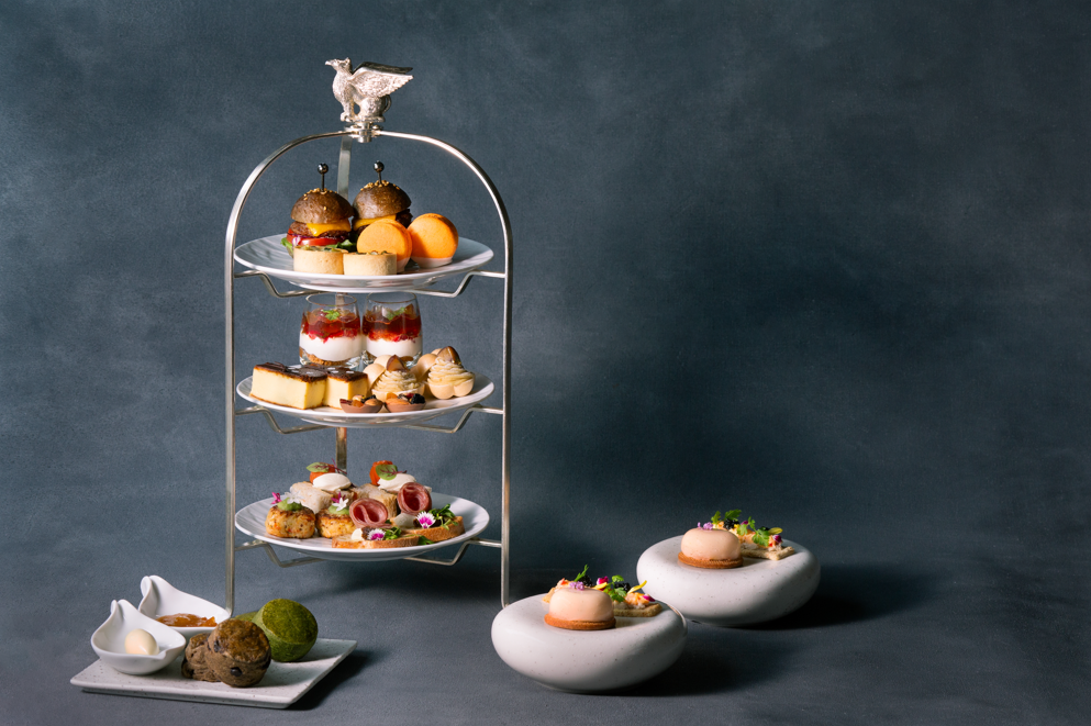 写真はスペシャルアフタヌーンティー