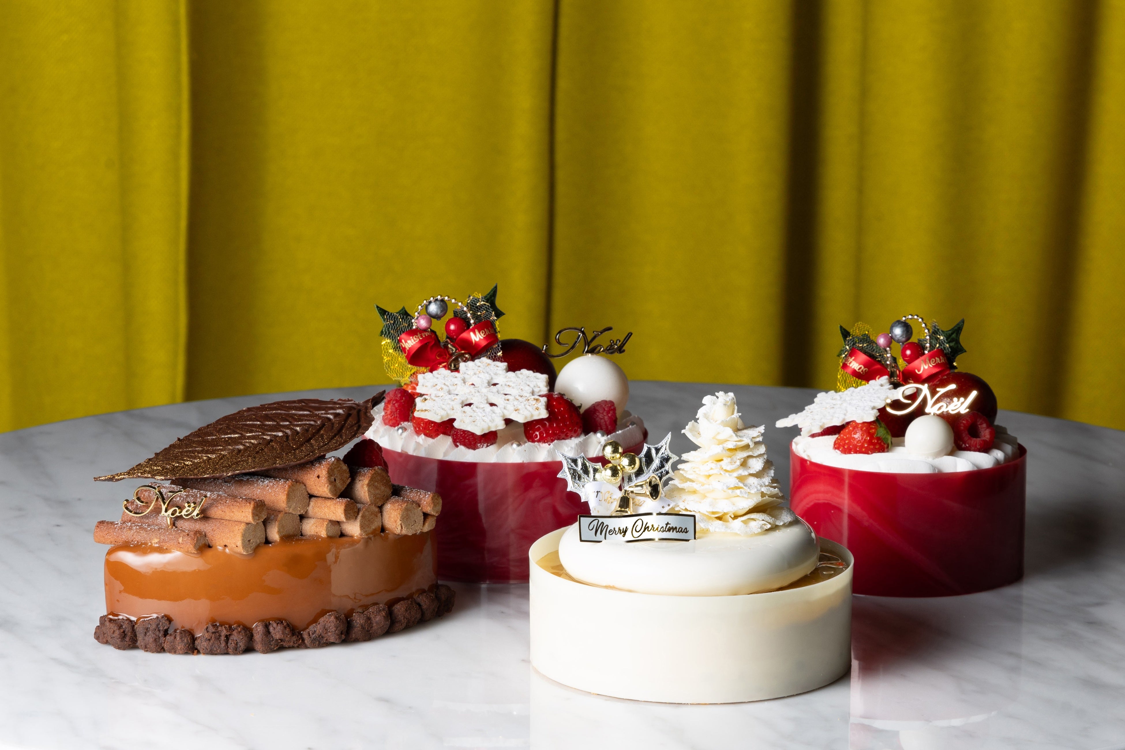 W大阪のXmasケーキ2023