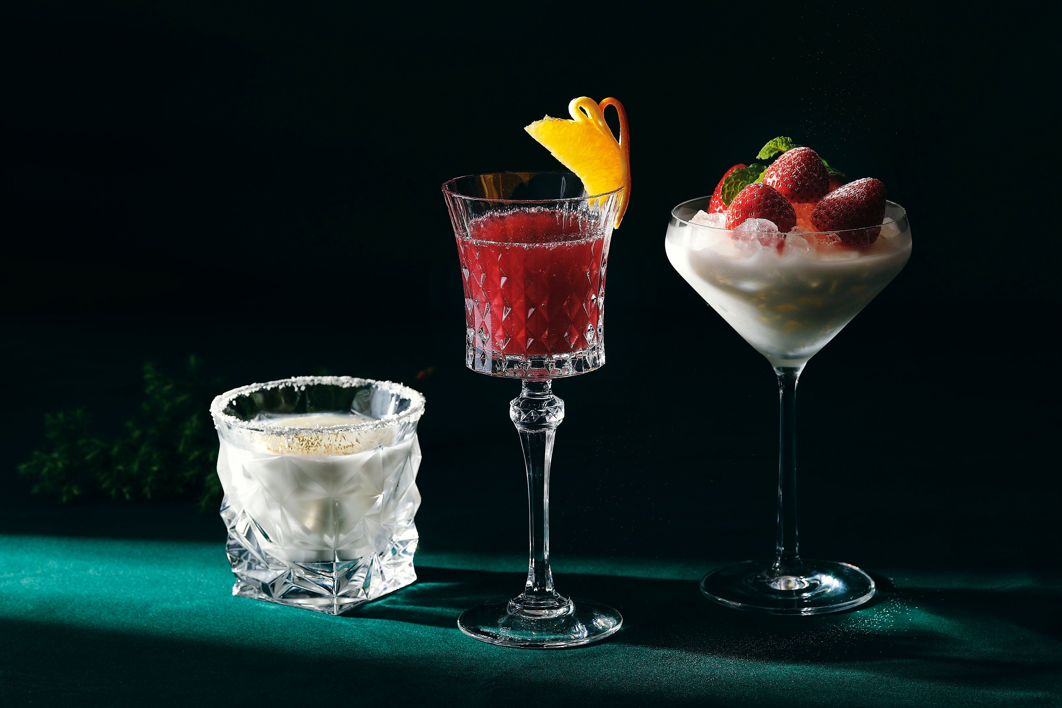 左から：Frosty Snow／Holy Knight／Strawberry Delight