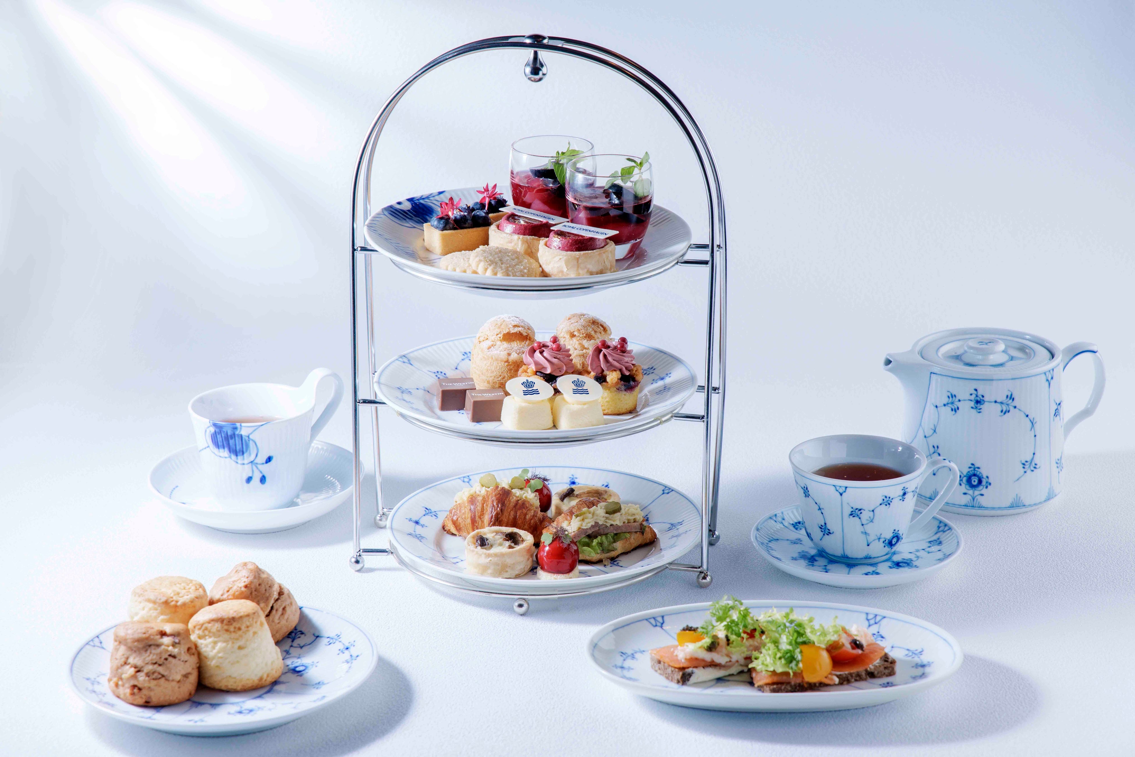 【ウェスティンホテル東京】デンマーク王室御用達「ロイヤル コペンハーゲン」と紡ぐ優美な「Royal Copenhagen Afternoon Tea」を11月4日（水）～13日（金）平日限定開催