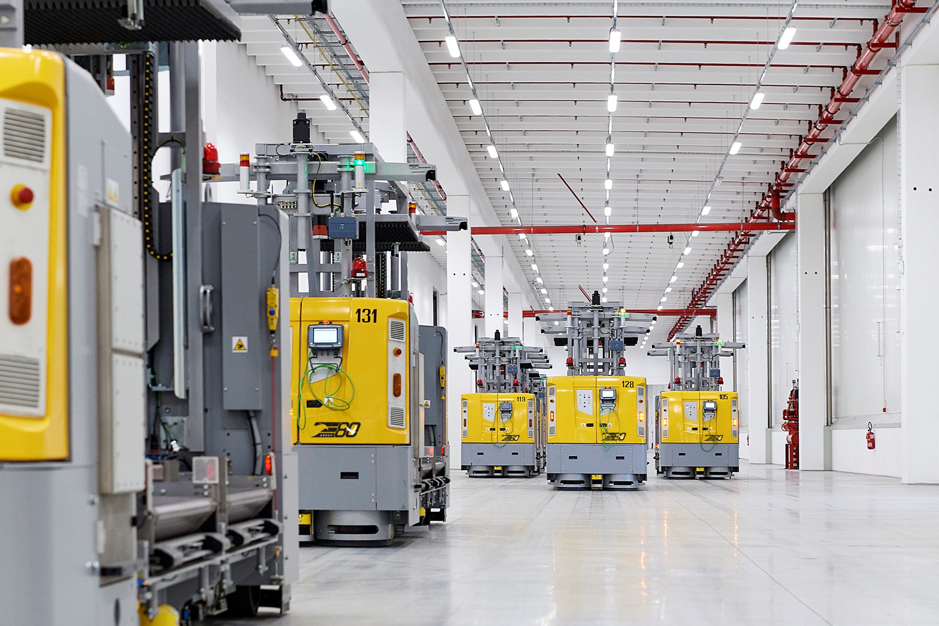 LGV自動搬送車両