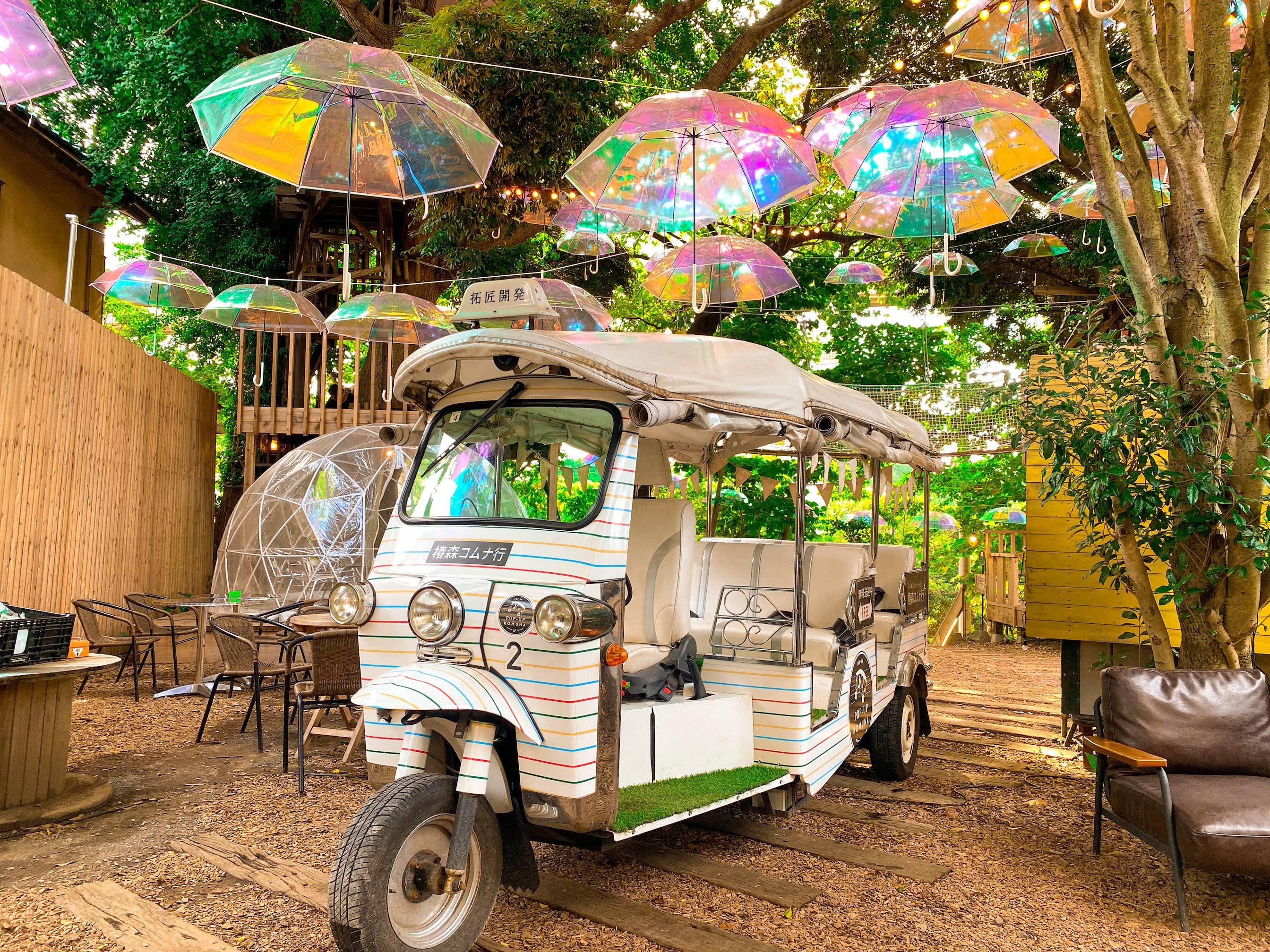 土日限定！トゥクトゥクの無料送迎