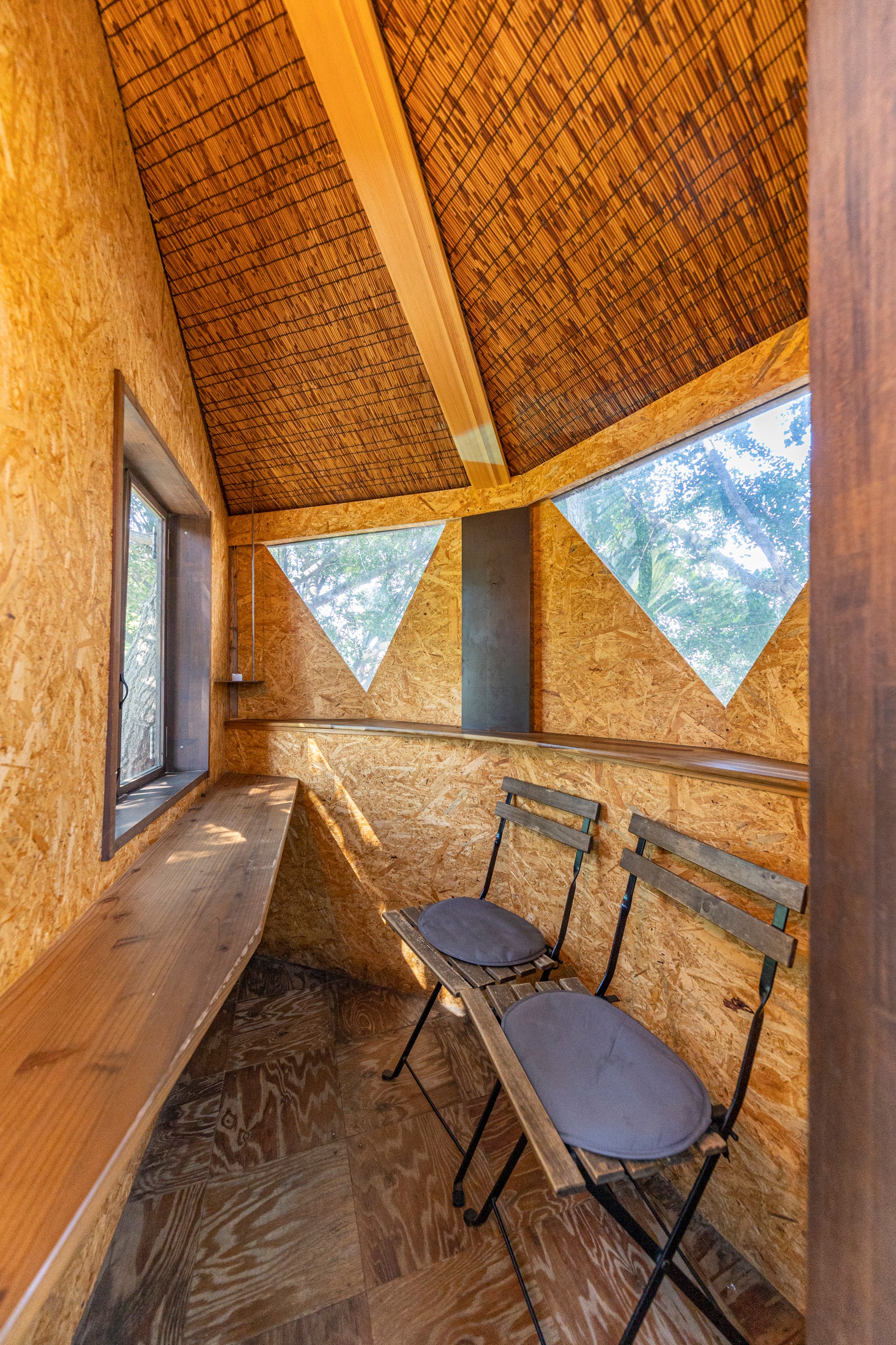 ツリーハウス内観