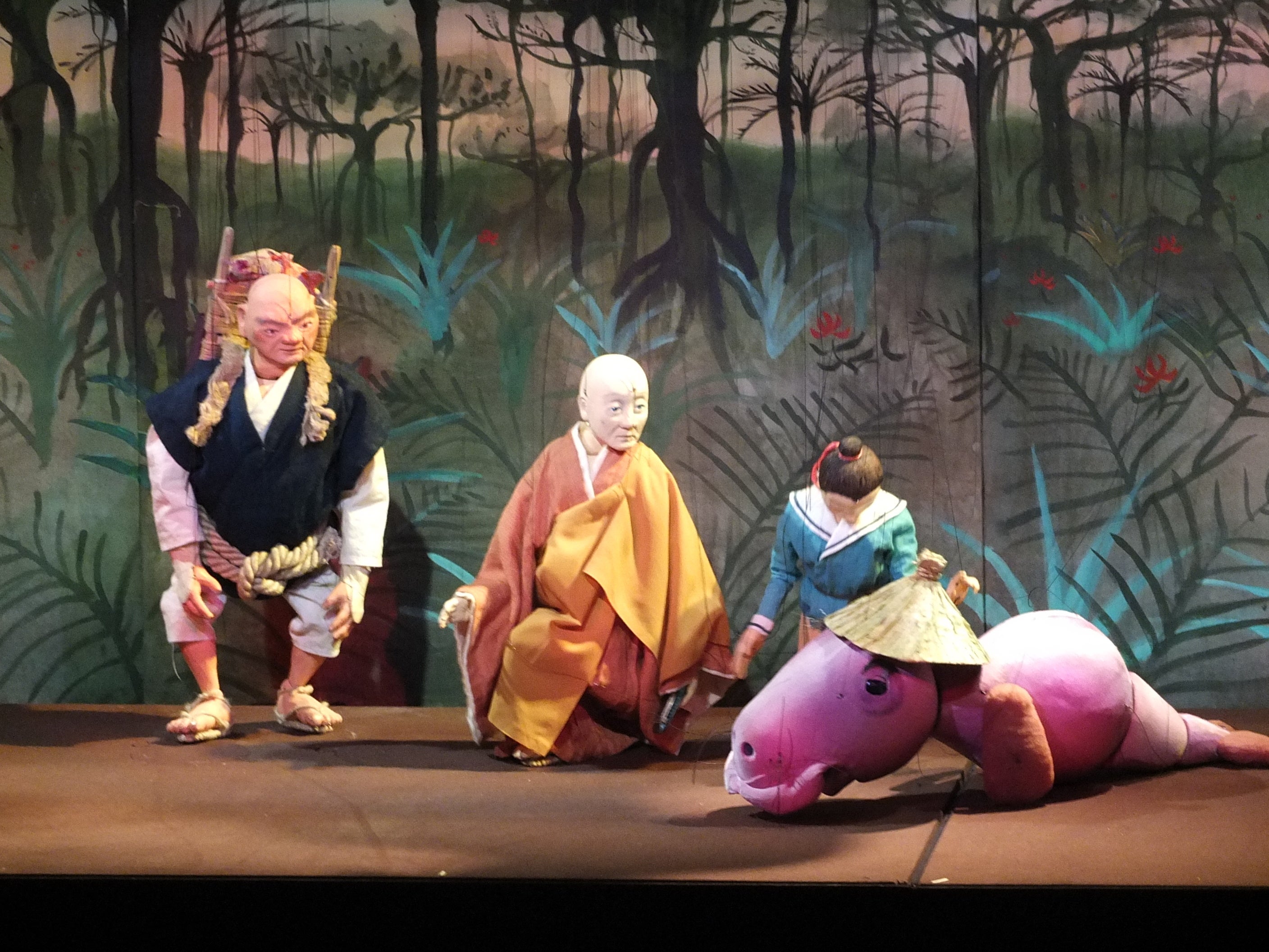 （C）サカイユウゴ