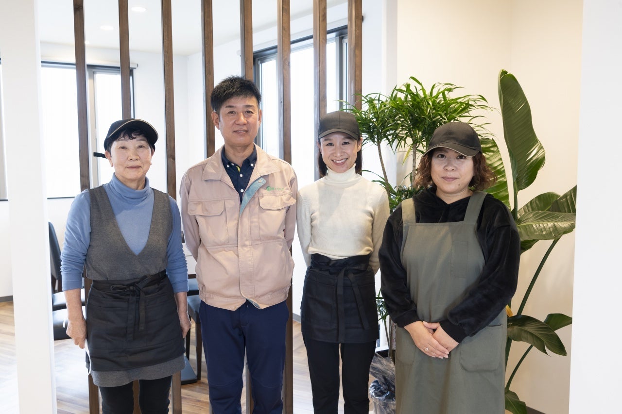 新たに専門のアルバイト・パートを募集し、地域雇用に貢献