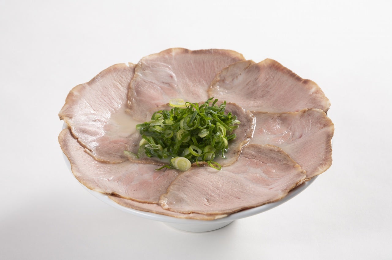 ■チャーシューめん（900円）