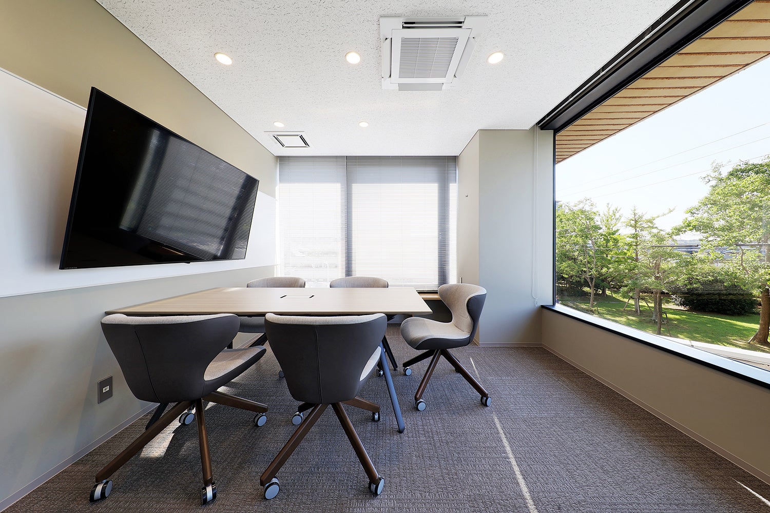 ミーティングルーム