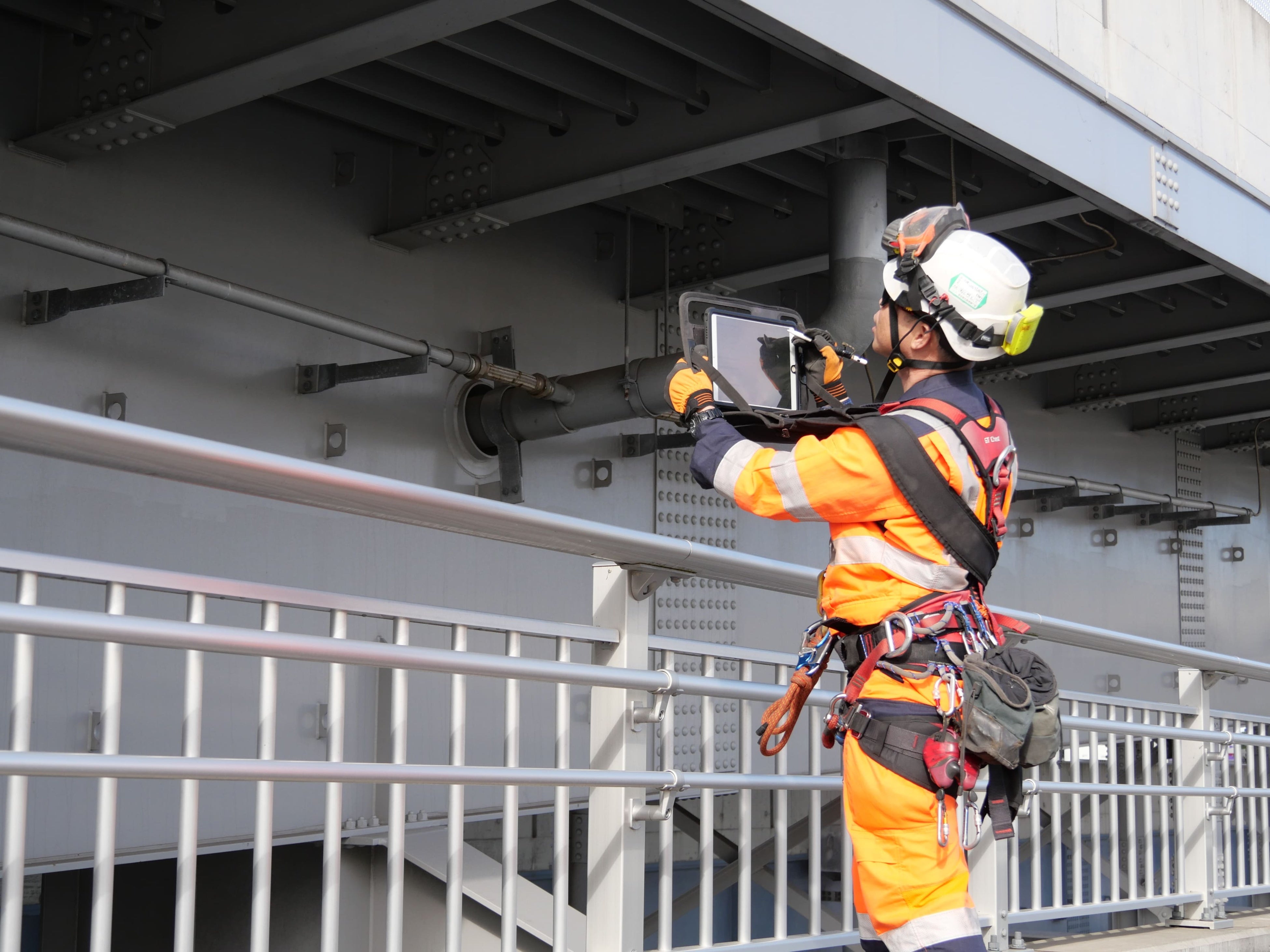 （※橋梁点検現場でのDAC-NOTE利用イメージ)