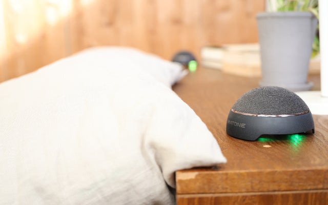 小さな惑星が奏でる360°立体音響。プラネットスピーカー販売開始 小さな惑星が奏でる360°立体音響。プラネットスピーカー販売開始
