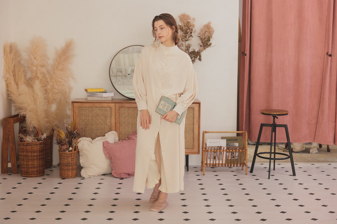 魔女ワンピ（ホワイト）は2WAYで着用していただけます